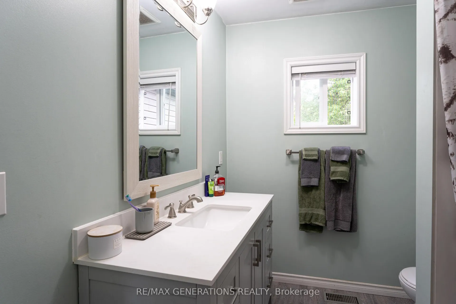 Photo 10 of 251 Brock Street E, Thunder Bay, Westfort — HOMEH