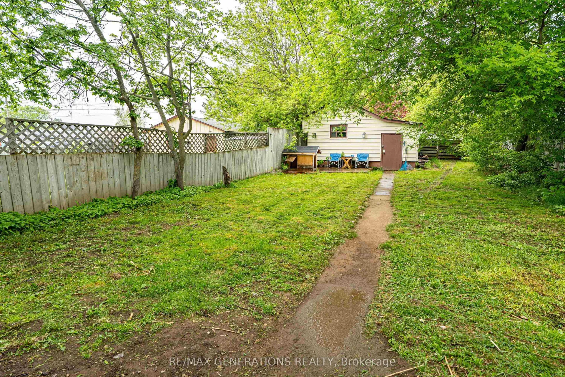Photo 18 of 251 Brock Street E, Thunder Bay, Westfort — HOMEH