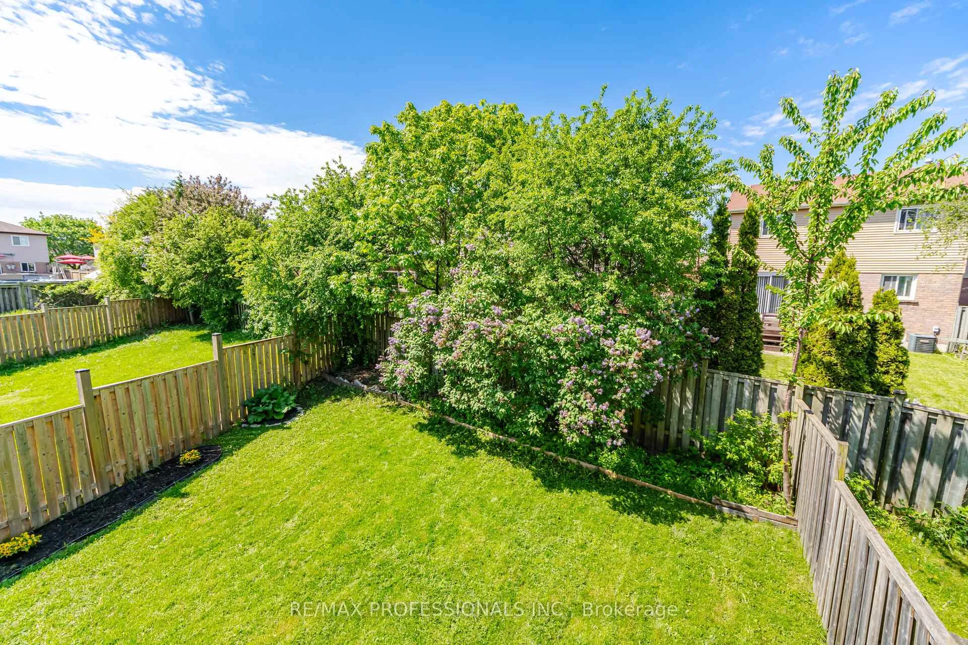 Photo 18 of Unit MAIN & 2ND, 45 Horton Street, Ajax, Central East — HOMEH