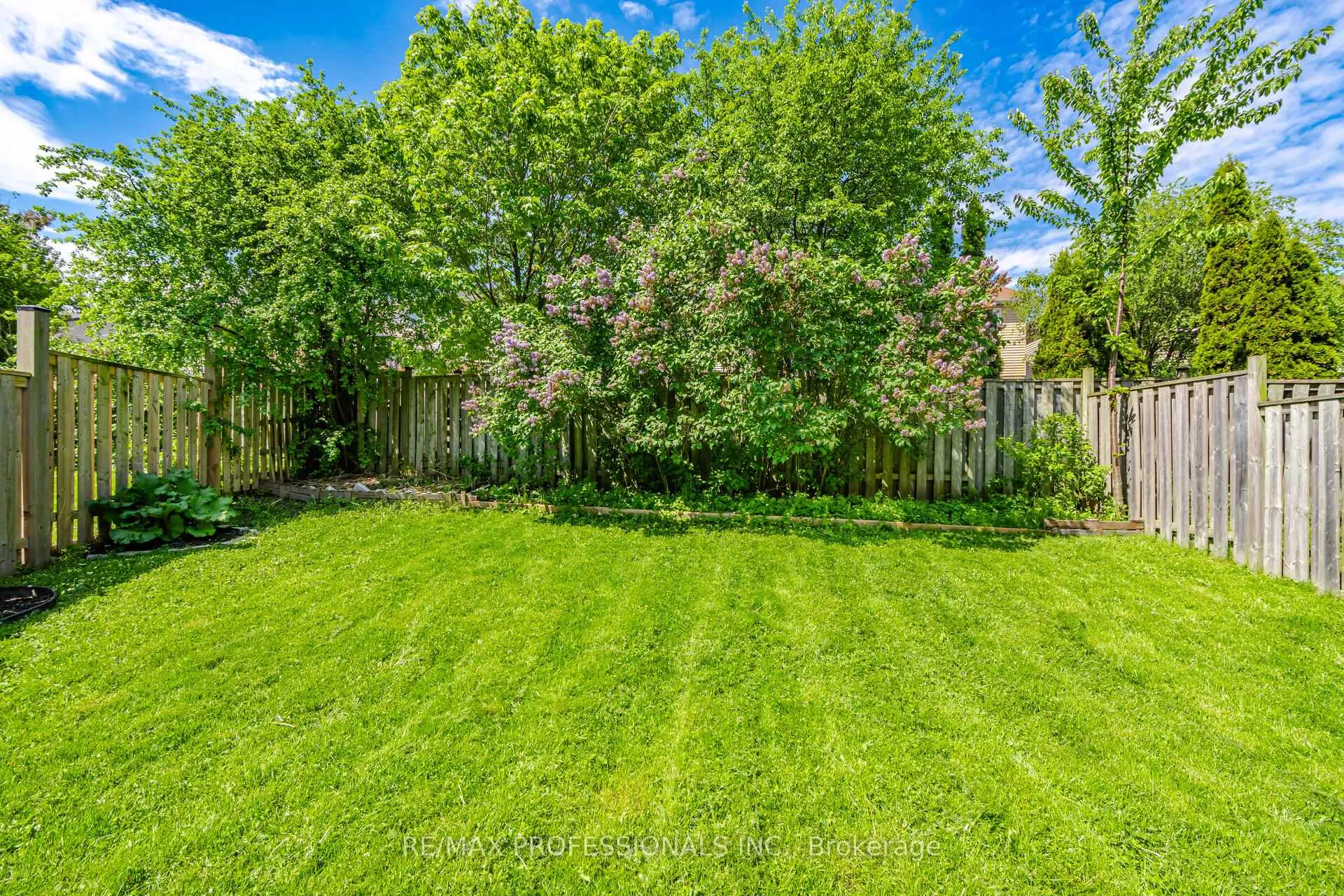 Photo 33 of Unit MAIN & 2ND, 45 Horton Street, Ajax, Central East — HOMEH