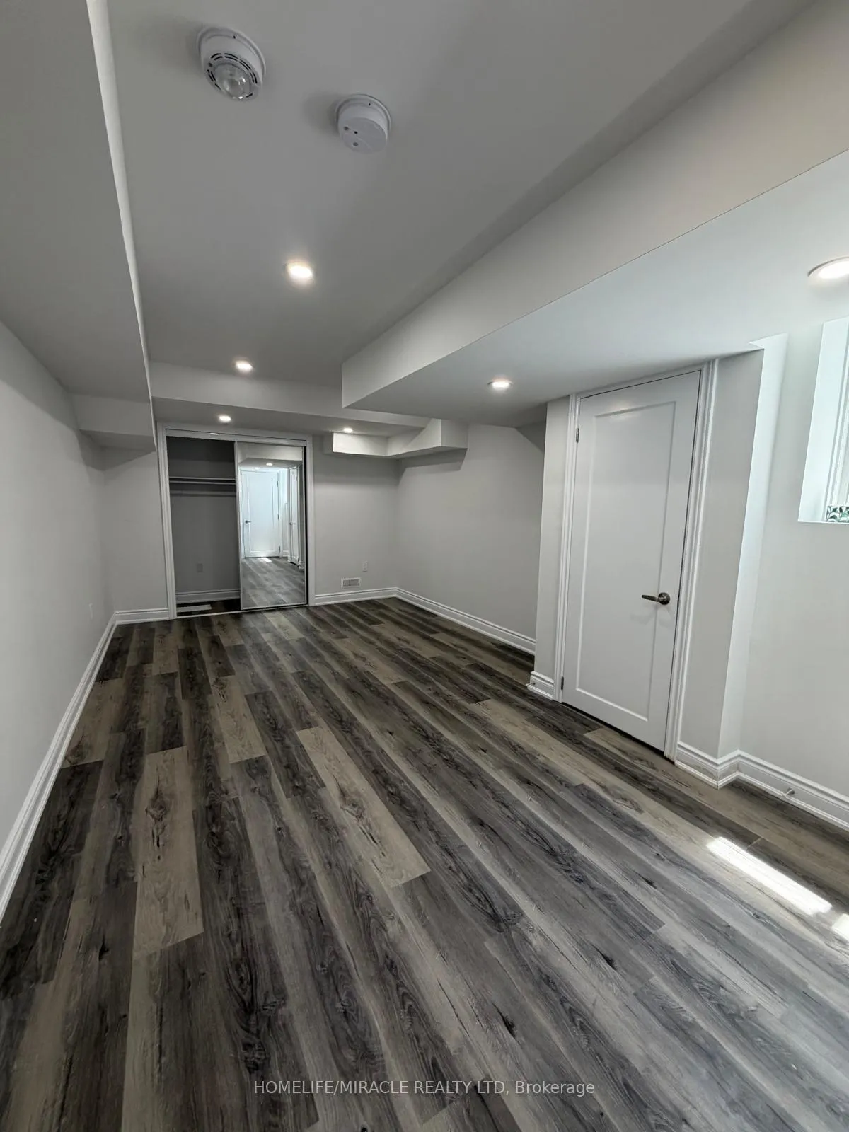 Photo 15 of 216 Fleetwood Drive, Oshawa, Eastdale — HOMEH
