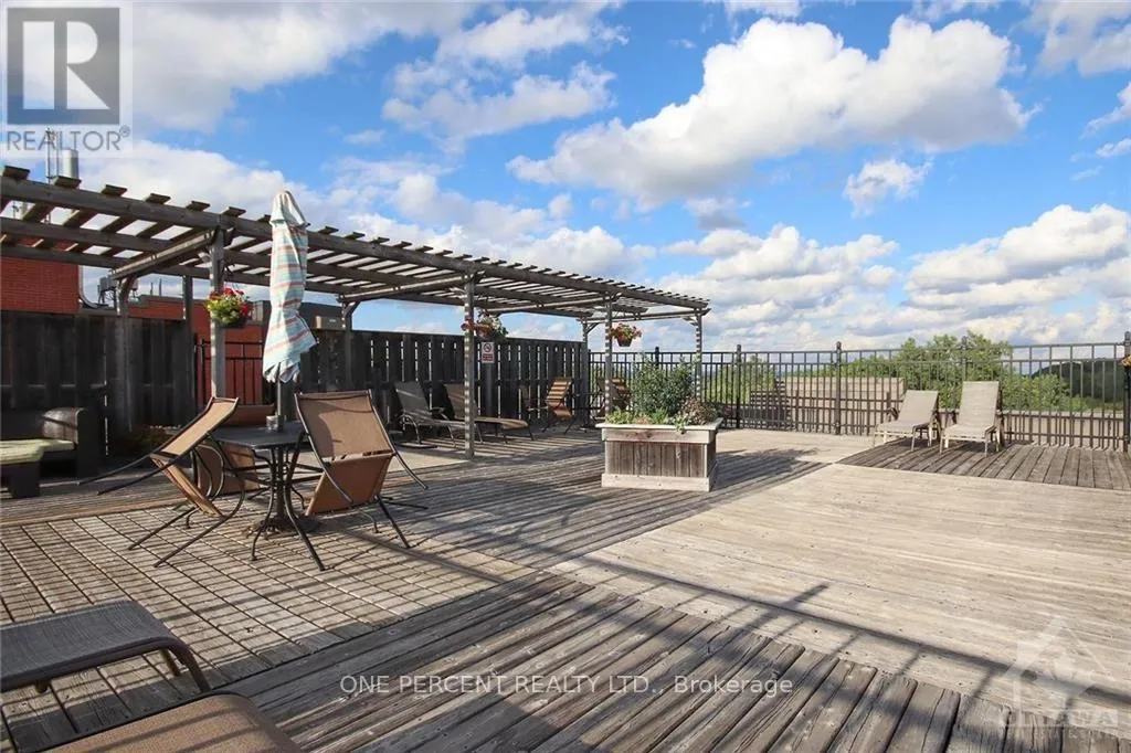 Photo 11 of Unit 408, 225 Alvin Road, Ottawa, Manor Park — HOMEH