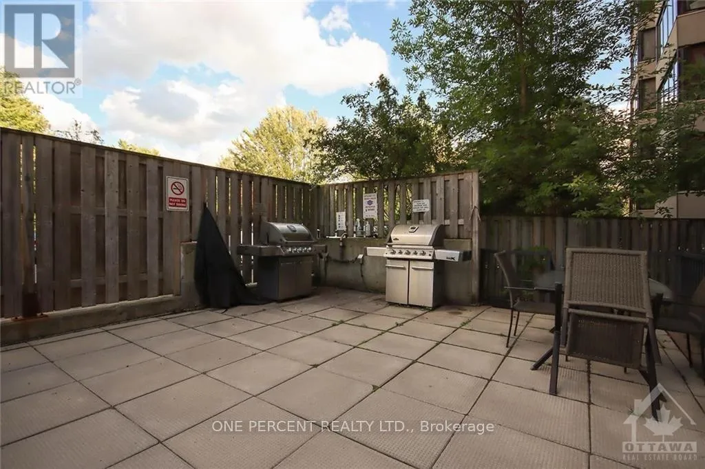 Photo 12 of Unit 408, 225 Alvin Road, Ottawa, Manor Park — HOMEH