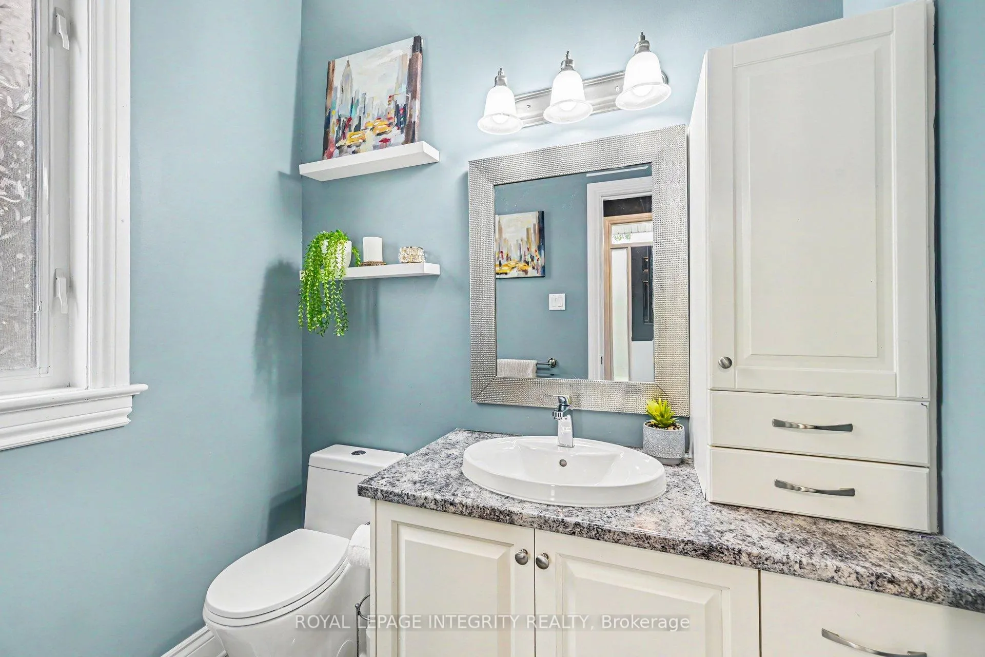 Photo 5 of 174 Bert Hall Street, Arnprior — HOMEH