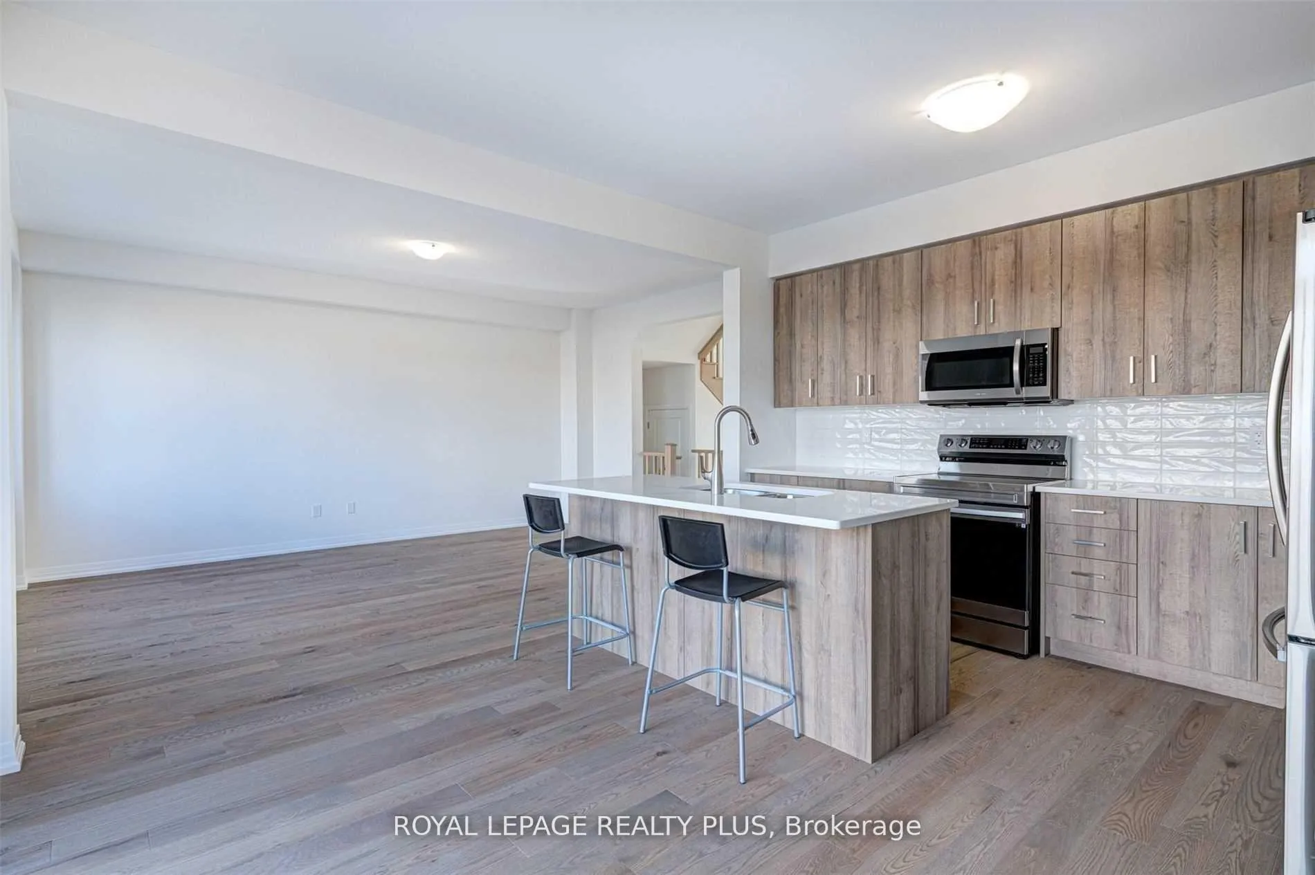 Photo 13 of 268 Provident Way, Hamilton, Mount Hope — HOMEH