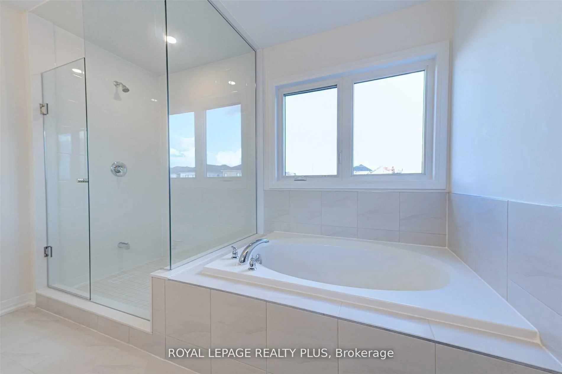 Photo 28 of 268 Provident Way, Hamilton, Mount Hope — HOMEH