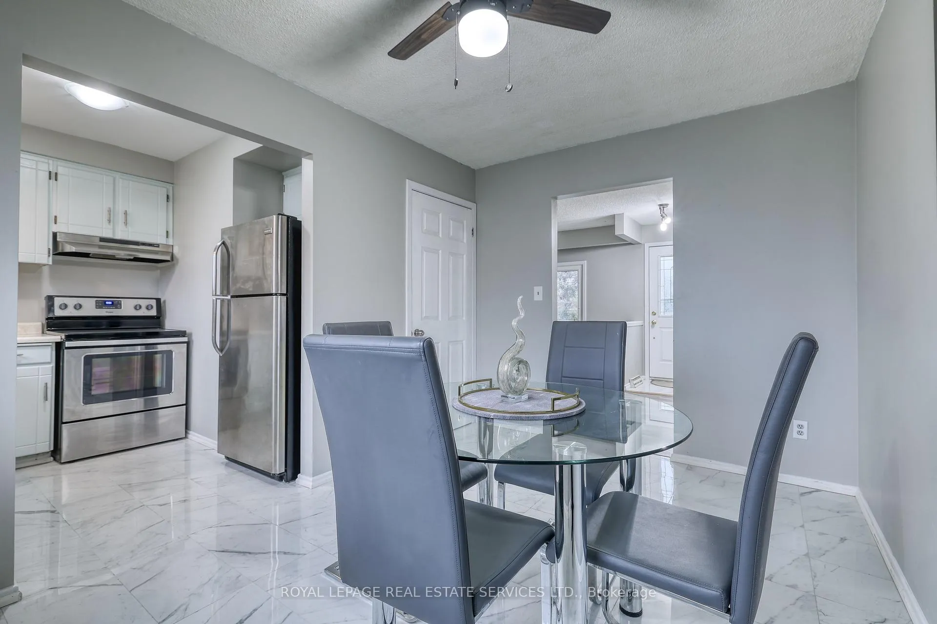 Photo 3 of 38 Deerfield Parkway, Thorold, Allanburg/Thorold South — HOMEH