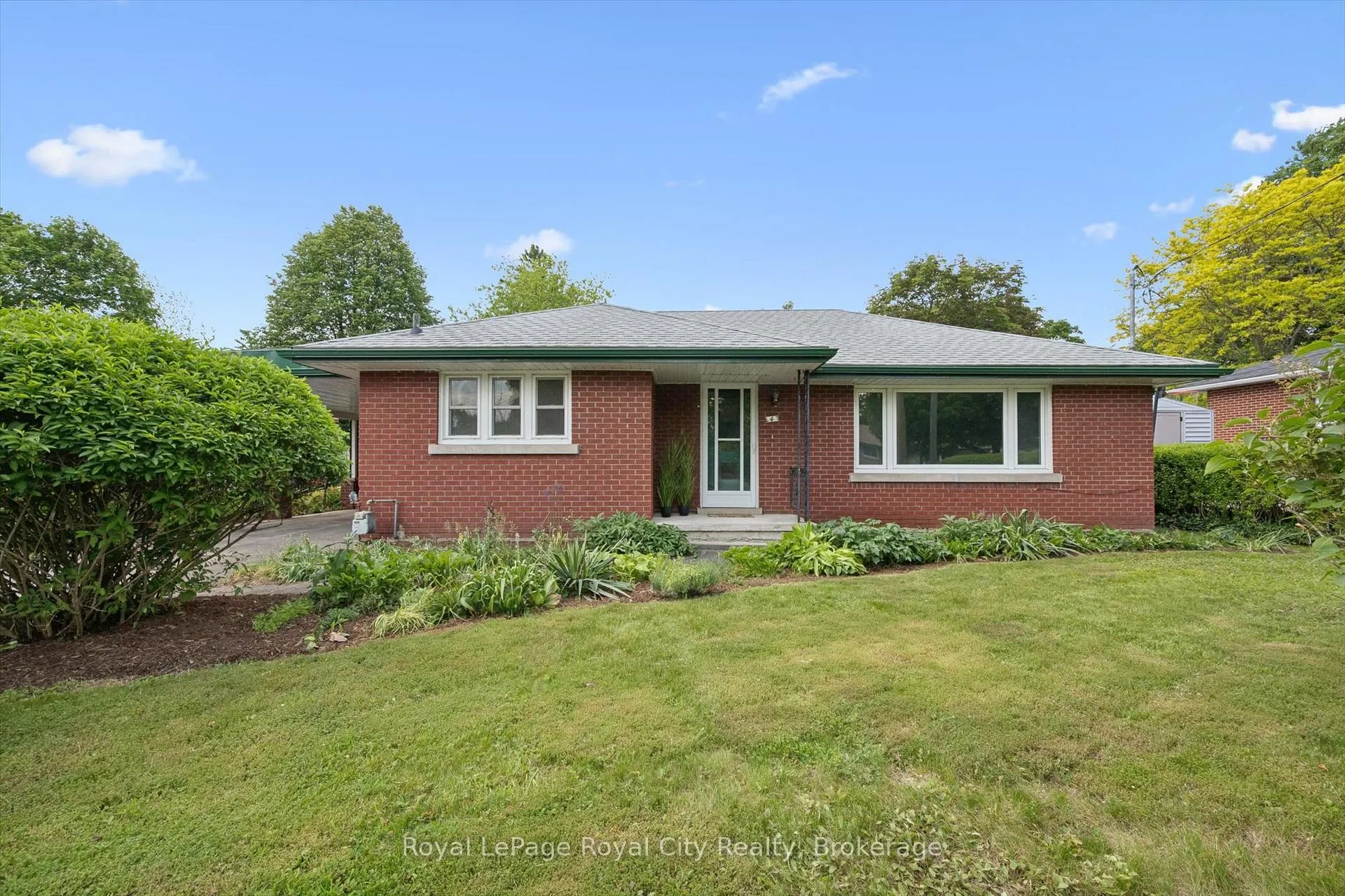 Photo 1 of 4 Campion Avenue, Guelph, Exhibition Park — HOMEH