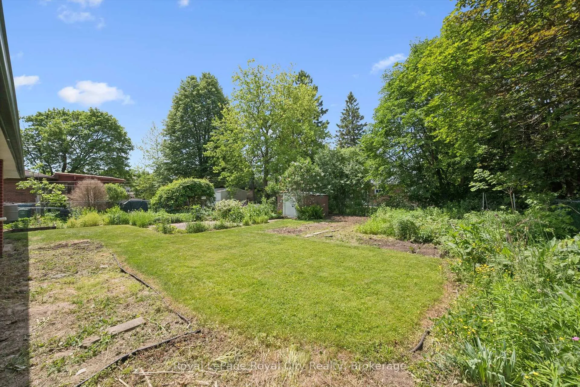 Photo 35 of 4 Campion Avenue, Guelph, Exhibition Park — HOMEH