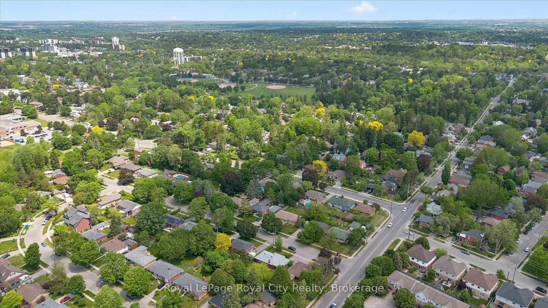 Photo 44 of 4 Campion Avenue, Guelph, Exhibition Park — HOMEH