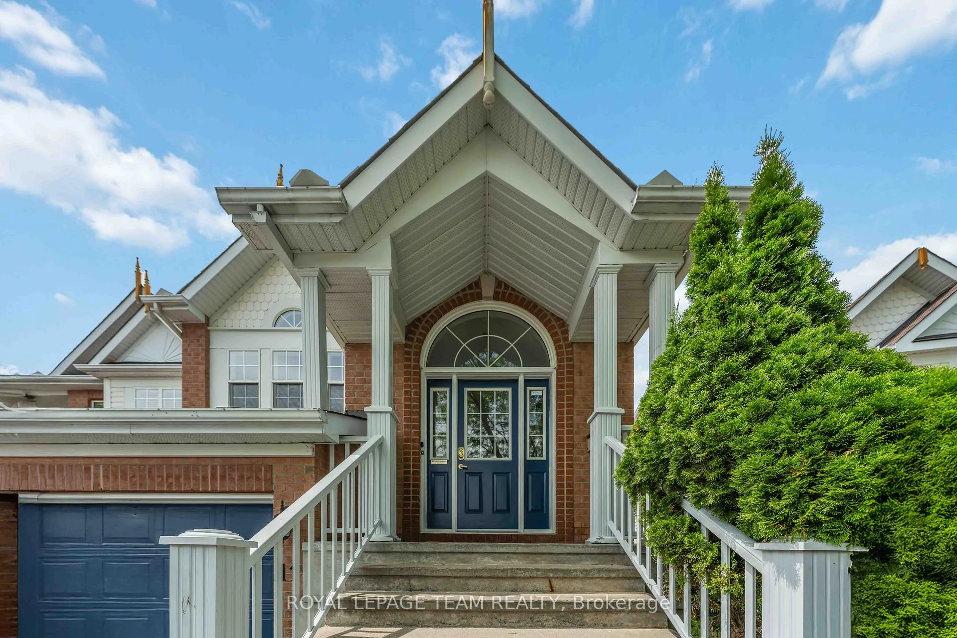 Photo 2 of 11 Saffron Court, Ottawa, Barrhaven - Longfields — HOMEH