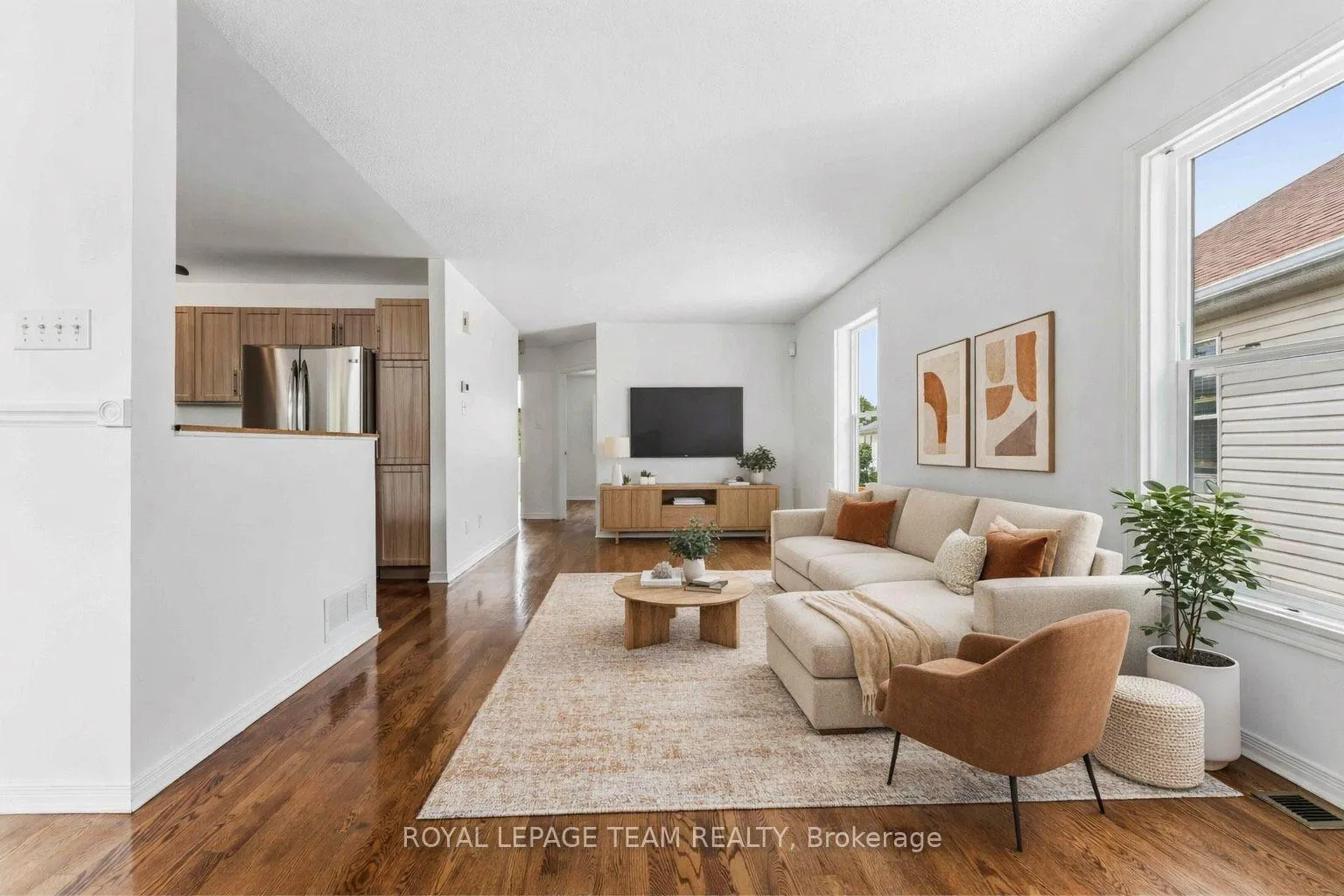 Photo 6 of 11 Saffron Court, Ottawa, Barrhaven - Longfields — HOMEH