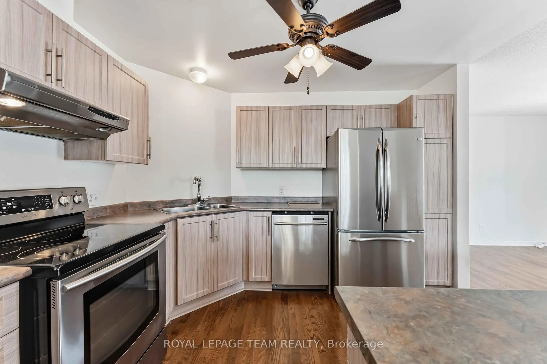Photo 13 of 11 Saffron Court, Ottawa, Barrhaven - Longfields — HOMEH