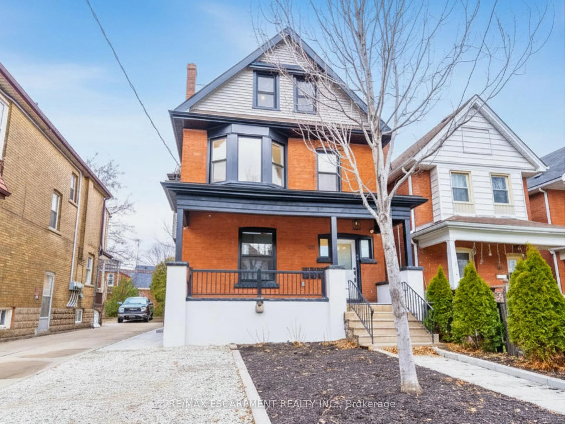Photo 1 of 204 Balsam Avenue S, Hamilton, Blakeley — HOMEH
