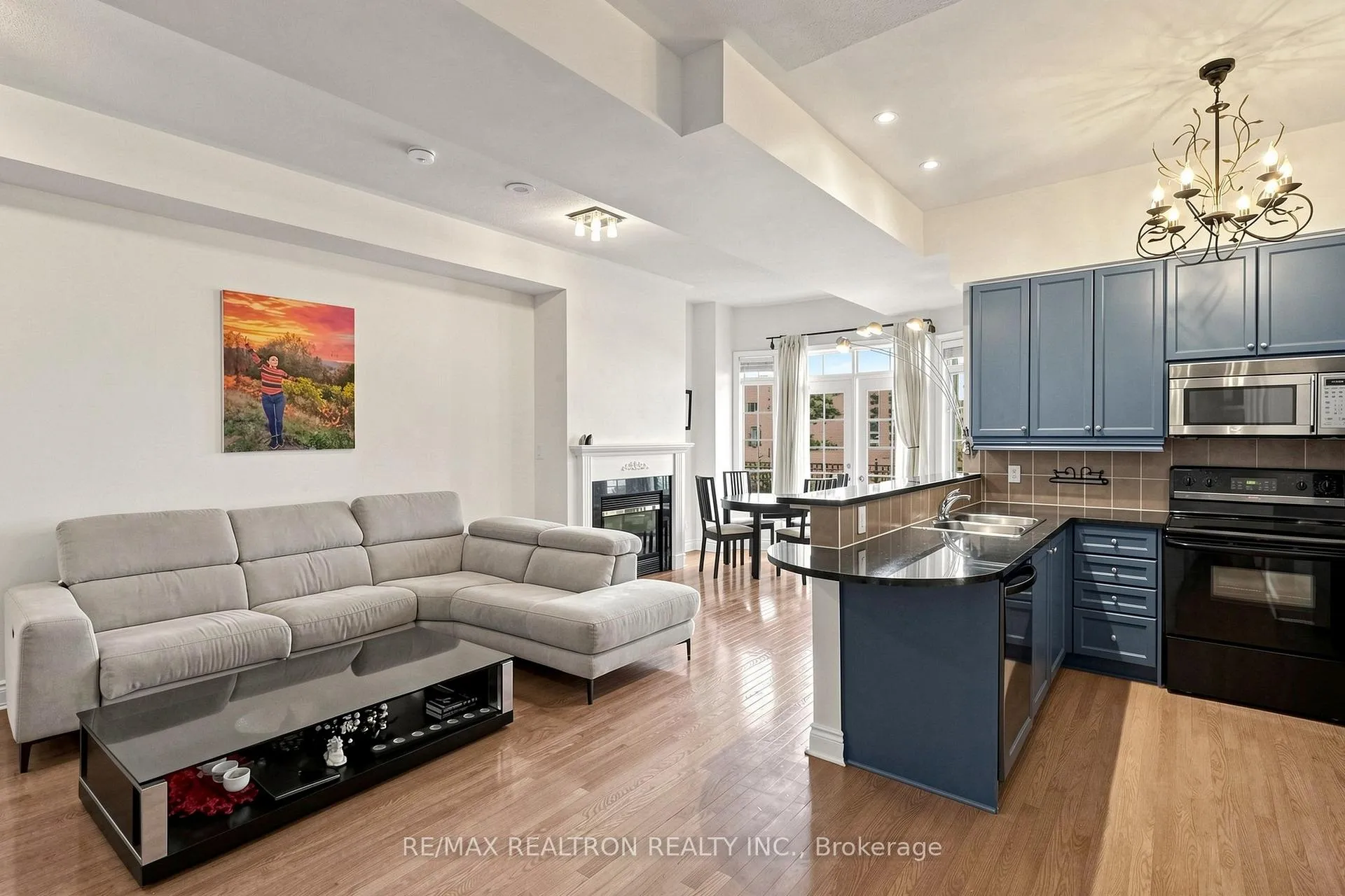 Photo 13 of Unit Th16, 3 Rean Drive, North York, Bayview Village — HOMEH