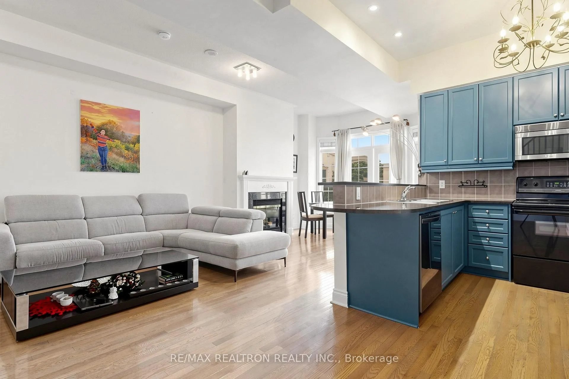 Photo 16 of Unit Th16, 3 Rean Drive, North York, Bayview Village — HOMEH