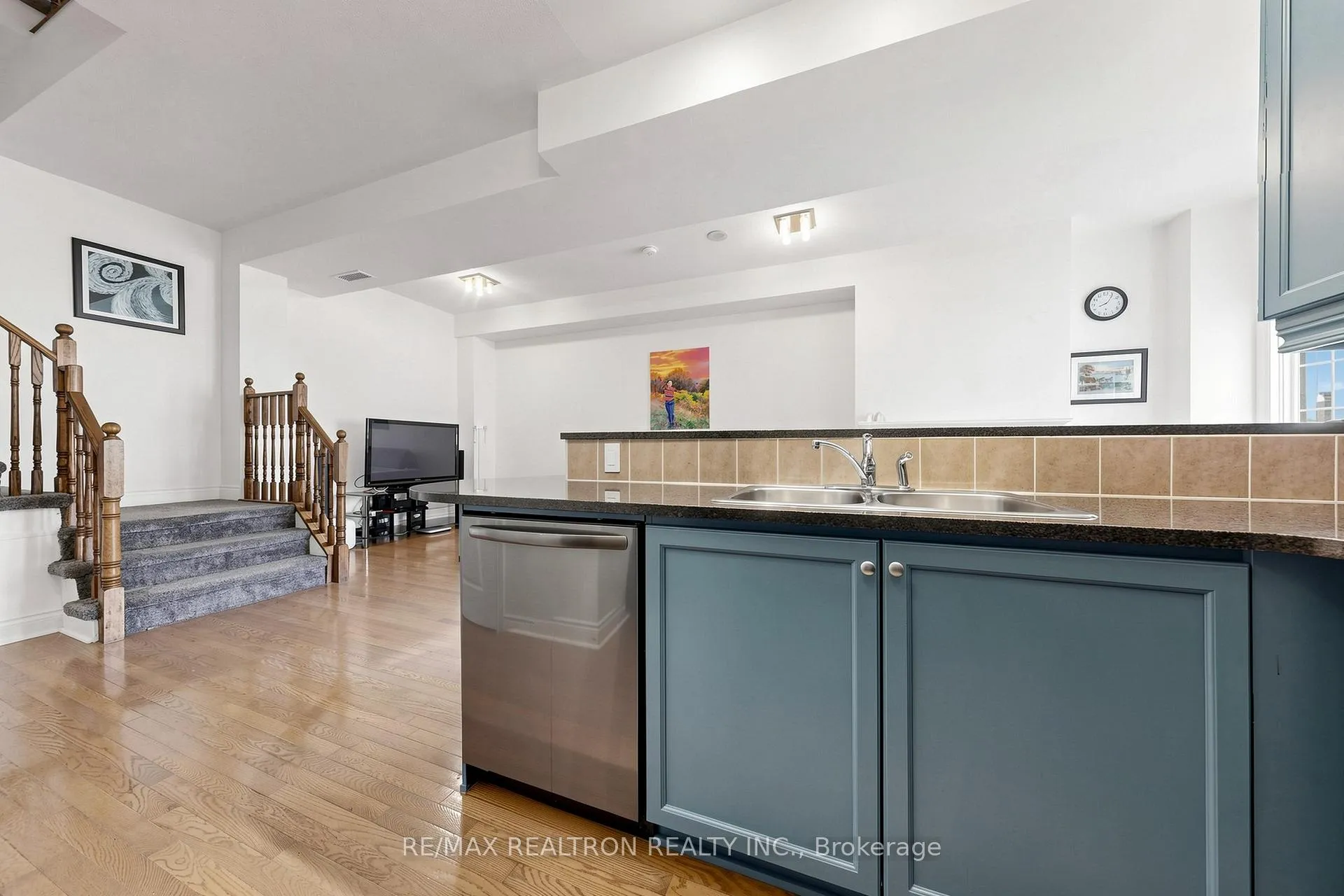 Photo 17 of Unit Th16, 3 Rean Drive, North York, Bayview Village — HOMEH