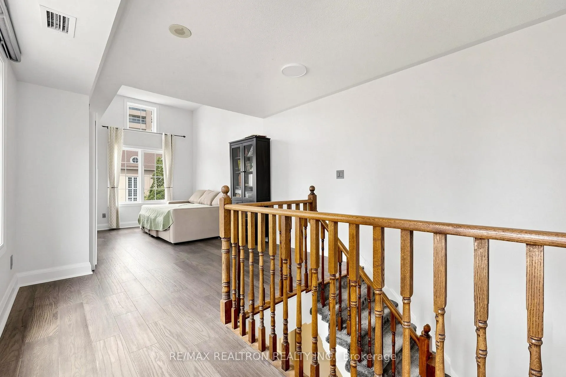 Photo 26 of Unit Th16, 3 Rean Drive, North York, Bayview Village — HOMEH
