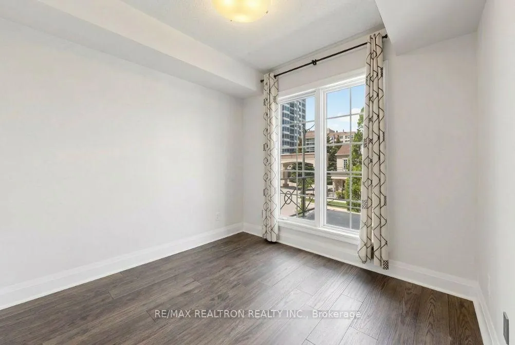 Photo 36 of Unit Th16, 3 Rean Drive, North York, Bayview Village — HOMEH