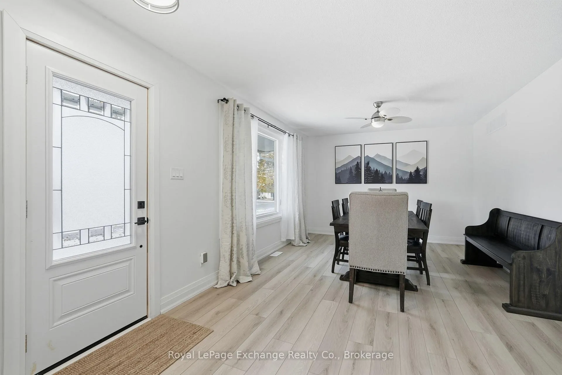 Photo 7 of 624 Cannning Street, Huron-Kinloss, Lucknow — HOMEH
