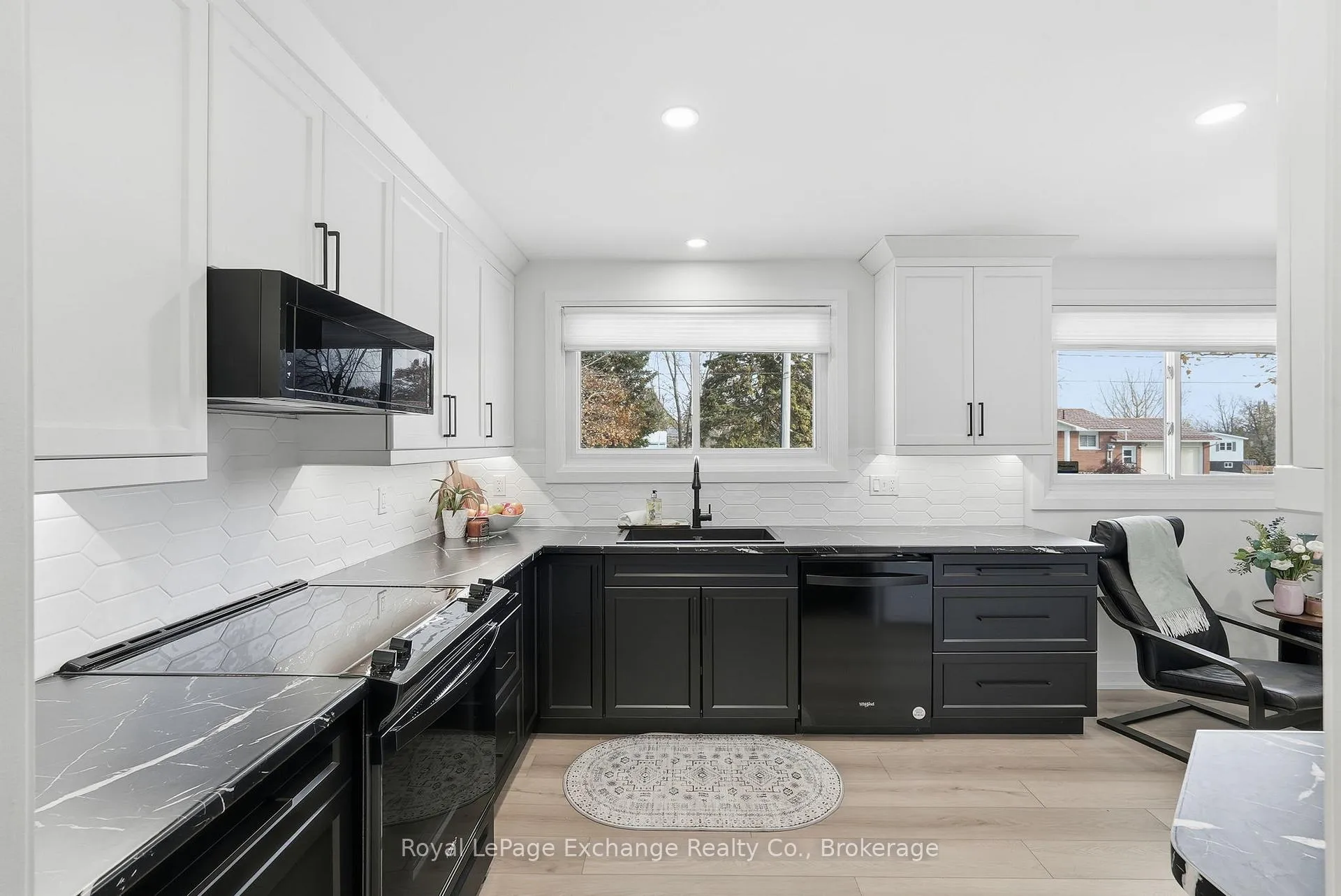 Photo 13 of 624 Cannning Street, Huron-Kinloss, Lucknow — HOMEH
