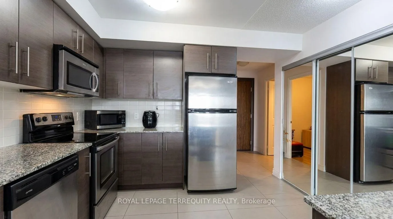 Photo 9 of Unit 709, 253 South Park Road, Markham, Commerce Valley — HOMEH