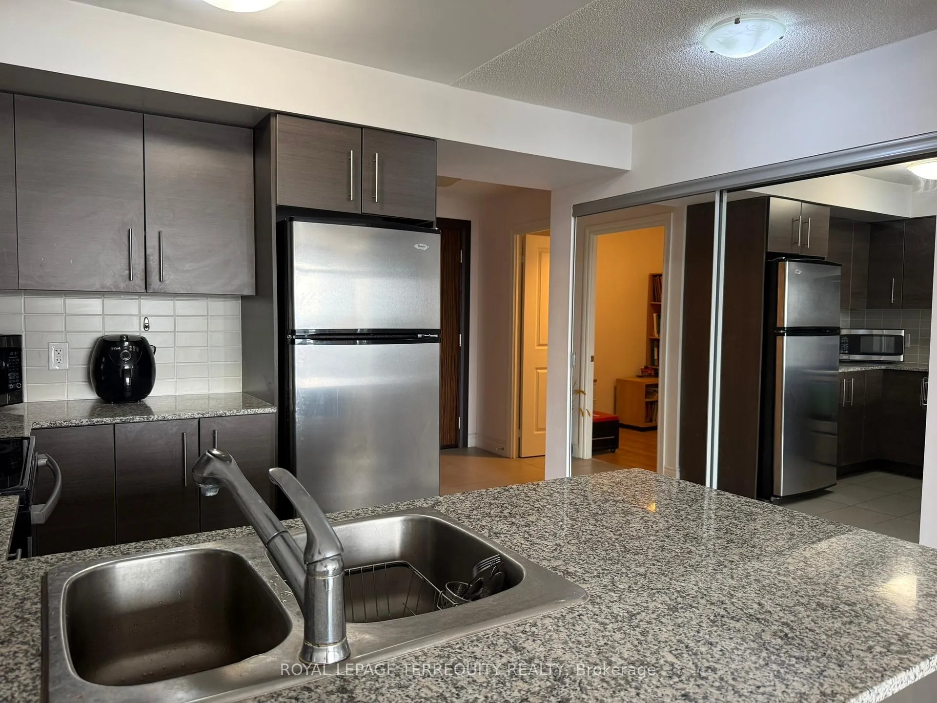 Photo 10 of Unit 709, 253 South Park Road, Markham, Commerce Valley — HOMEH