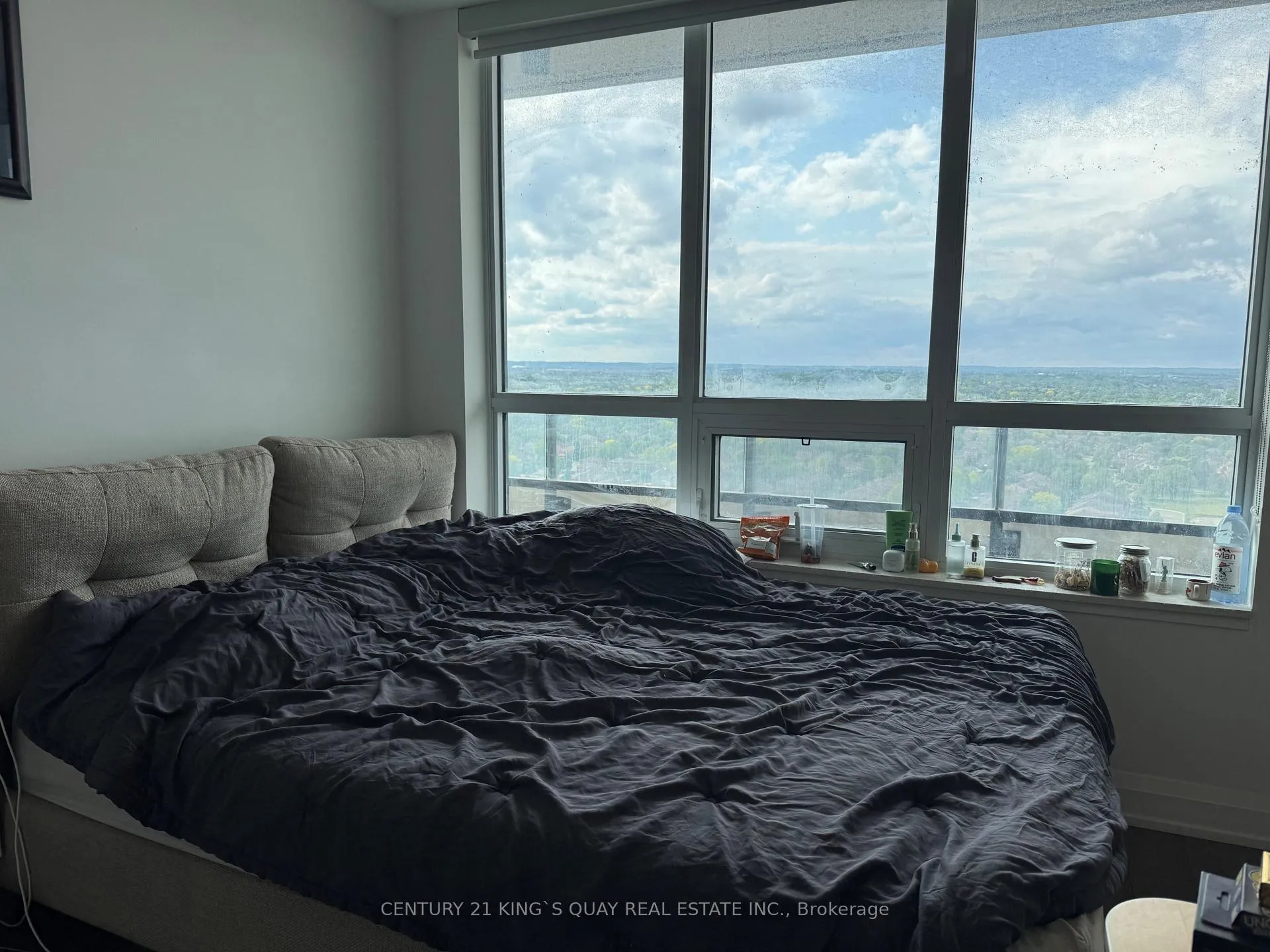 Photo 5 of Unit 2511, 15 Water Walk Drive, Markham, Unionville — HOMEH
