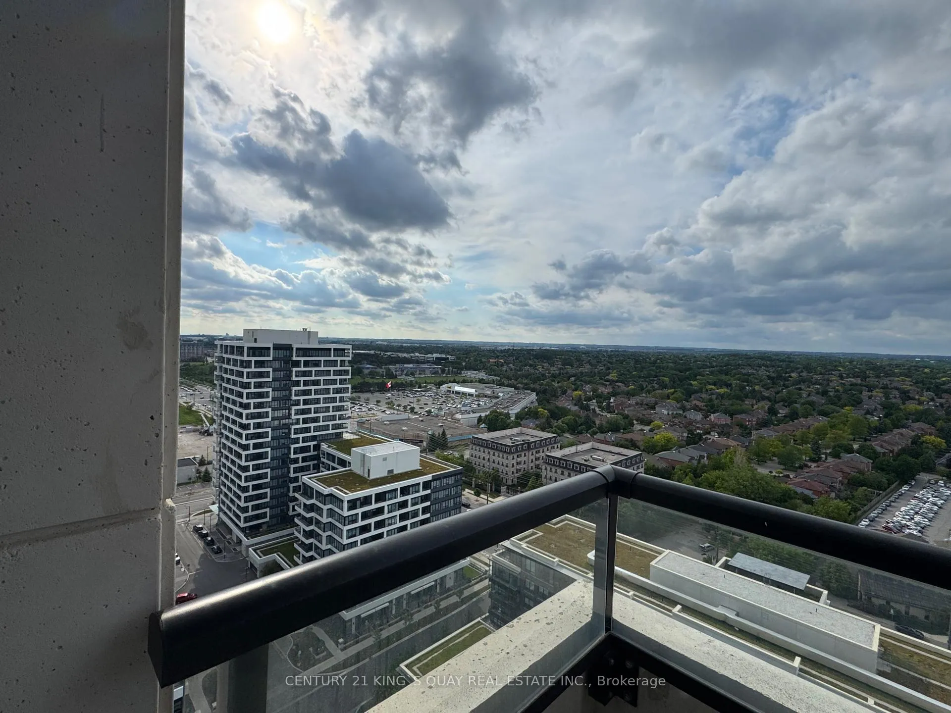 Photo 8 of Unit 2511, 15 Water Walk Drive, Markham, Unionville — HOMEH