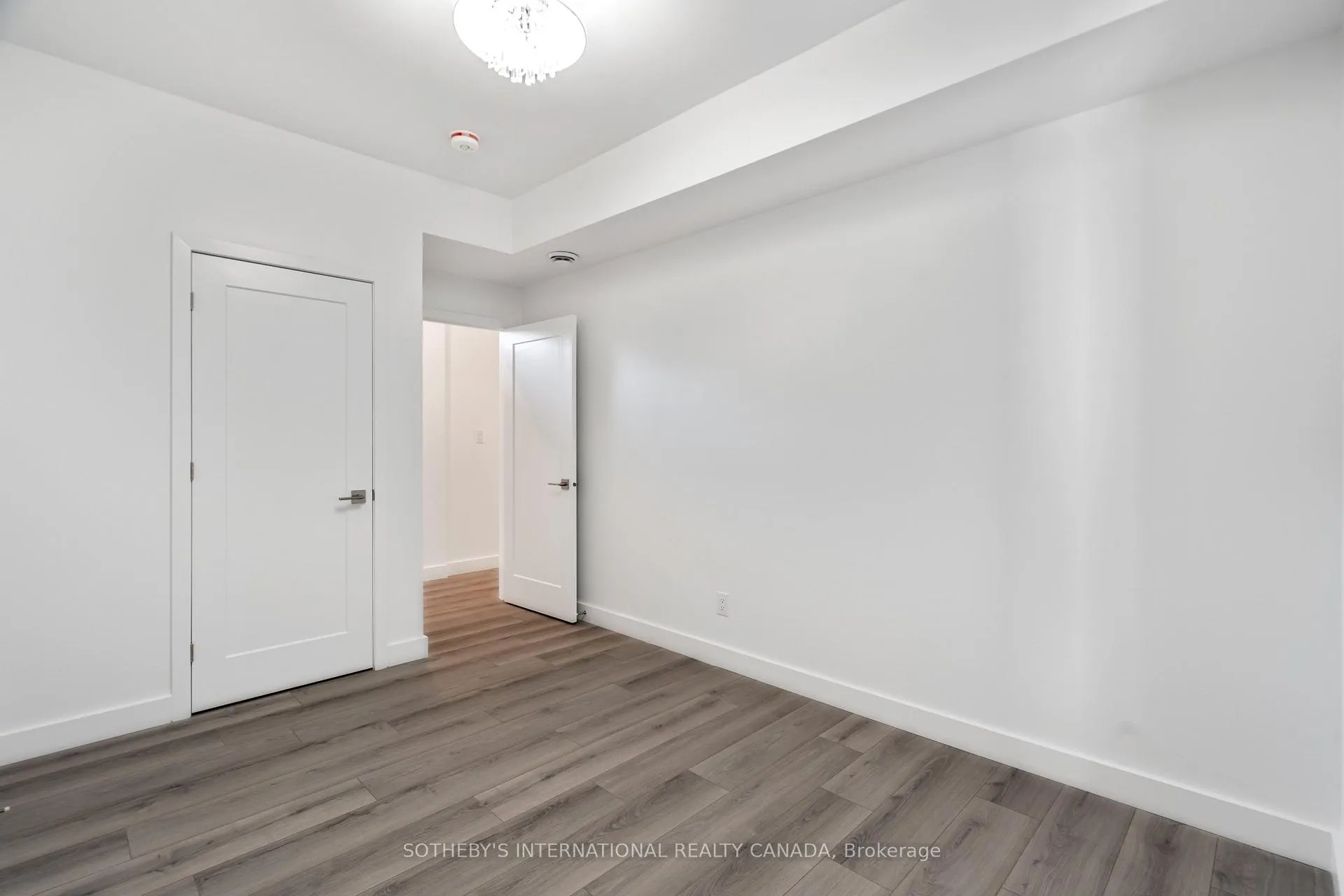 Photo 11 of 288 Duncairn Avenue, Ottawa, Westboro/Hampton Park — HOMEH