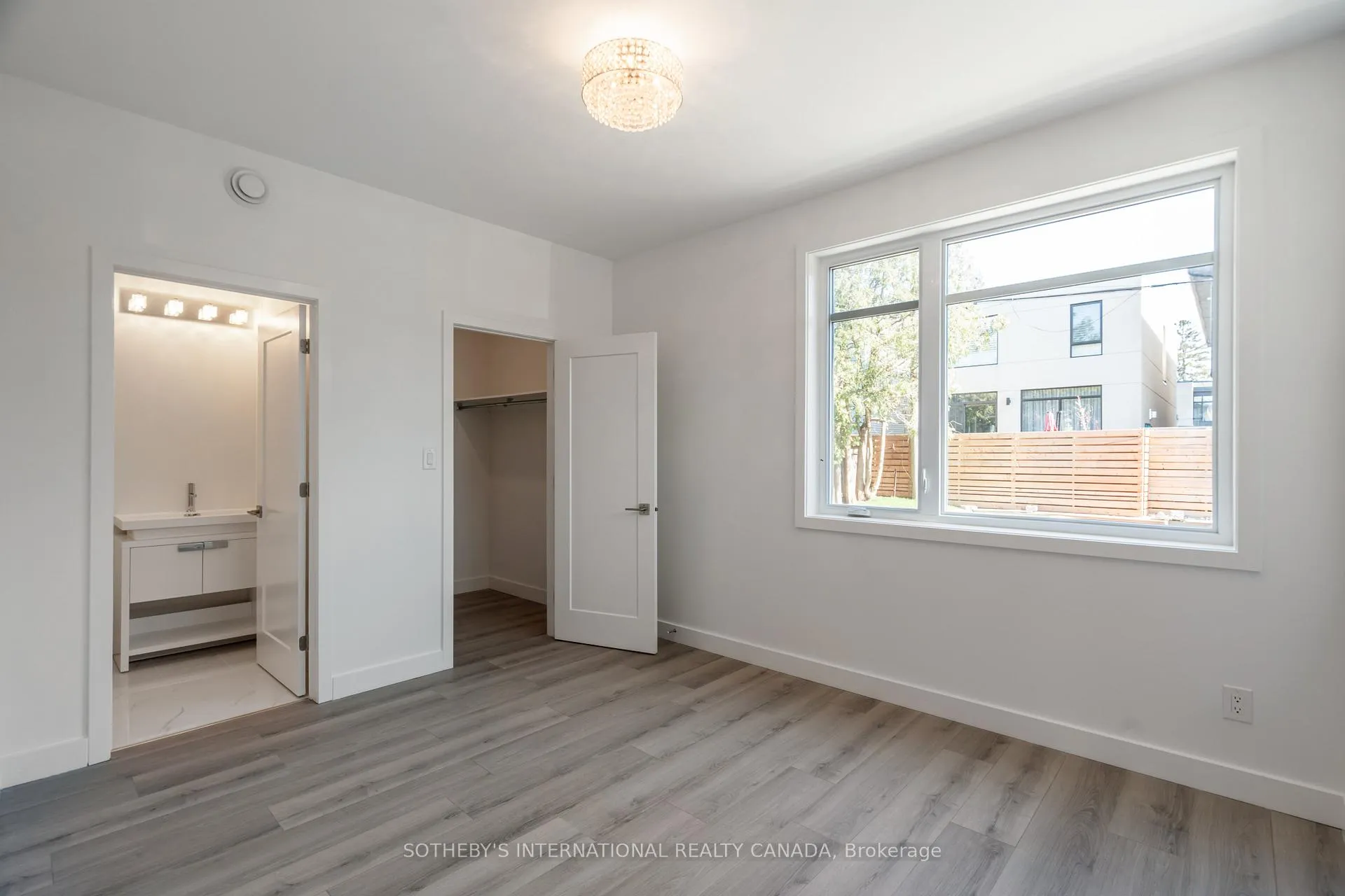 Photo 12 of 288 Duncairn Avenue, Ottawa, Westboro/Hampton Park — HOMEH