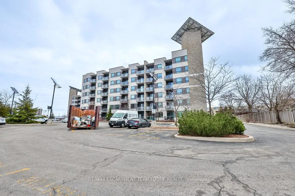 Photo 2 of Unit 223, 383 Main Street E, Milton, Old Milton — HOMEH