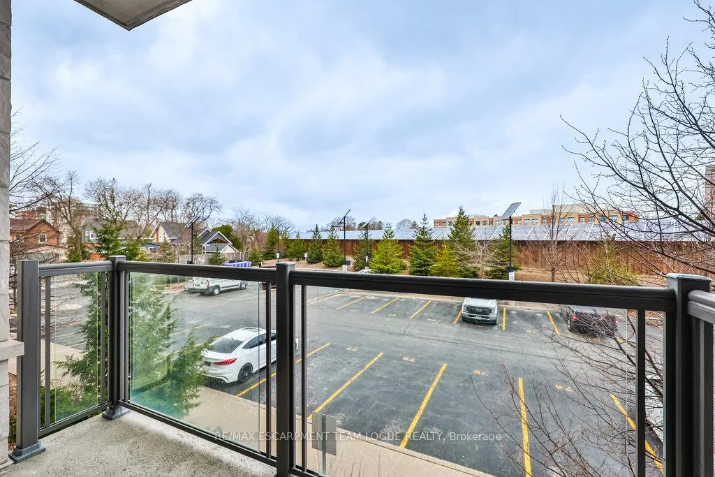 Photo 37 of Unit 223, 383 Main Street E, Milton, Old Milton — HOMEH