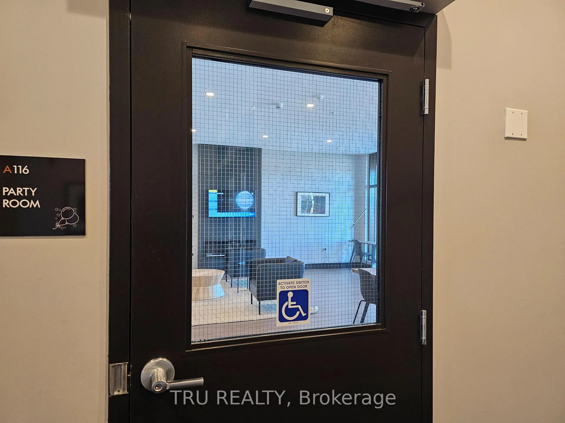 Photo 7 of Unit 212, 1350 Hemlock Road, Ottawa, CFB Rockcliffe and Area — HOMEH