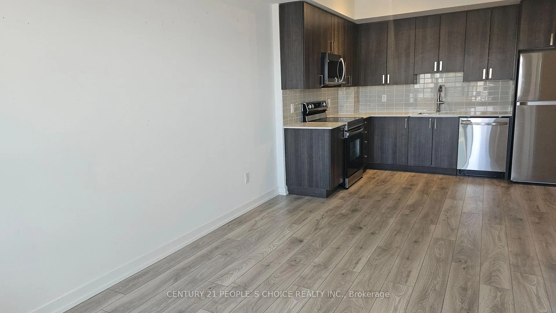 Photo 6 of Unit 611, 1455 Celebration Drive, Pickering, Bay Ridges — HOMEH