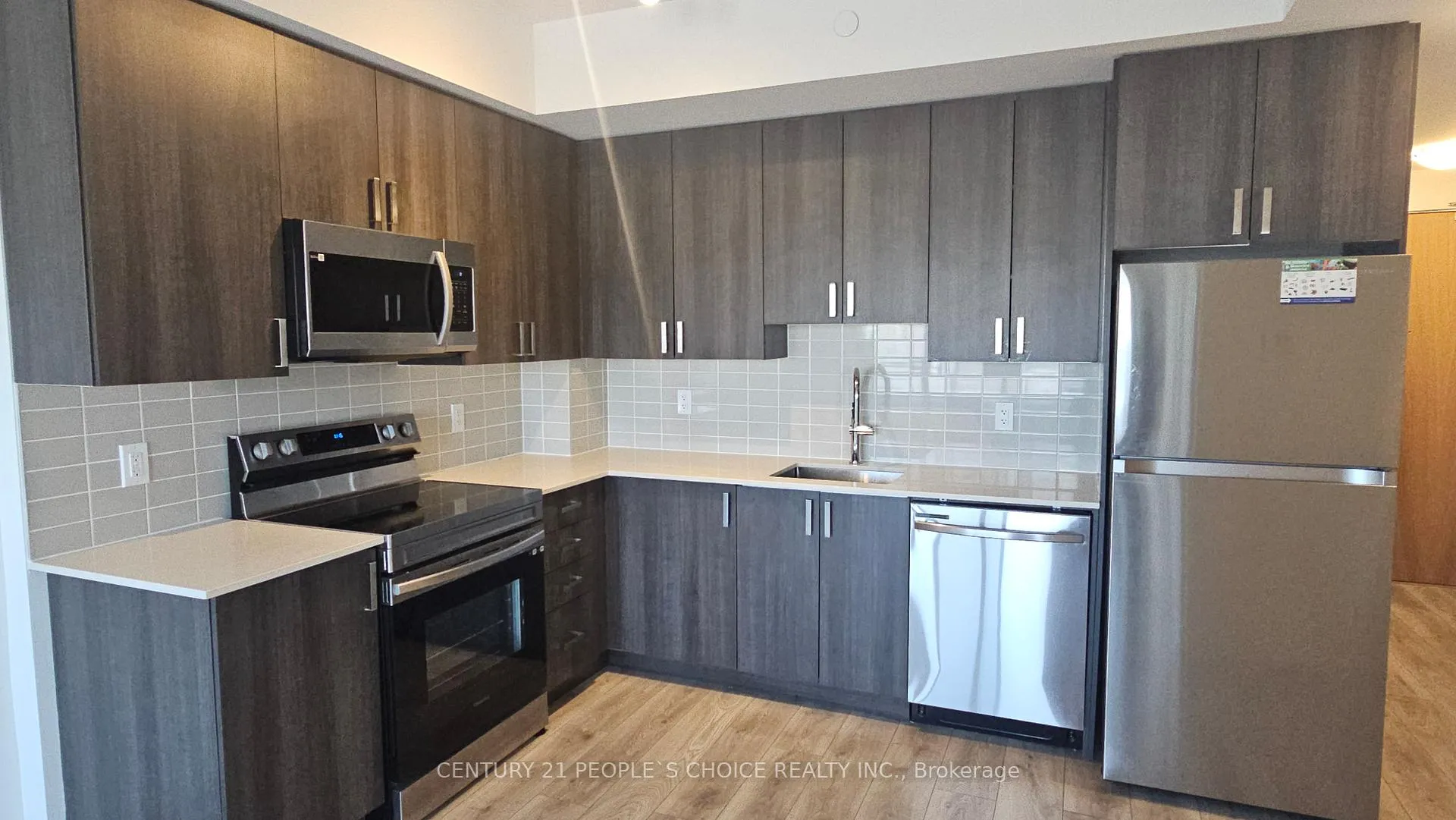 Photo 7 of Unit 611, 1455 Celebration Drive, Pickering, Bay Ridges — HOMEH