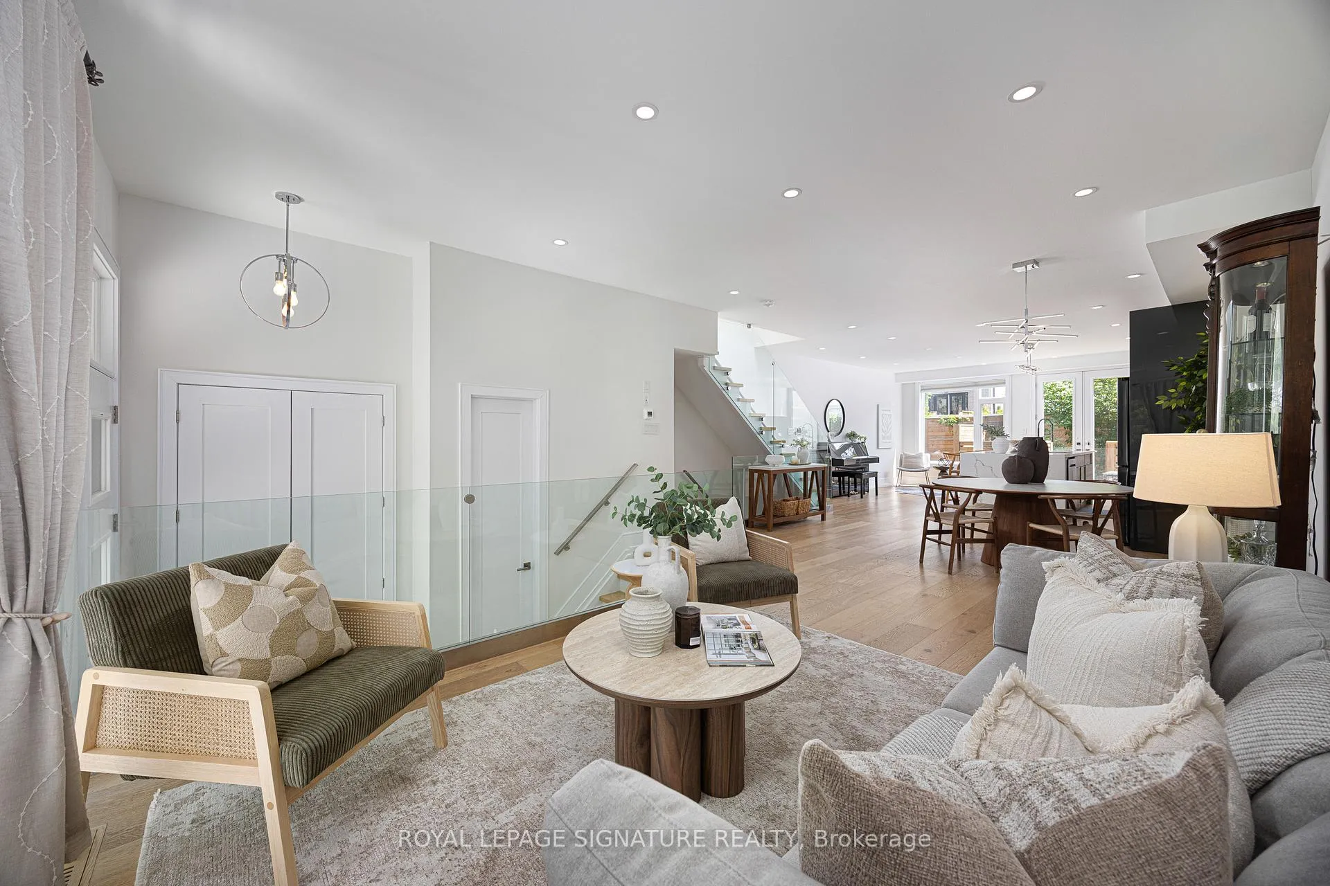 Photo 9 of 569 Craven Road, Toronto, Greenwood-Coxwell — HOMEH