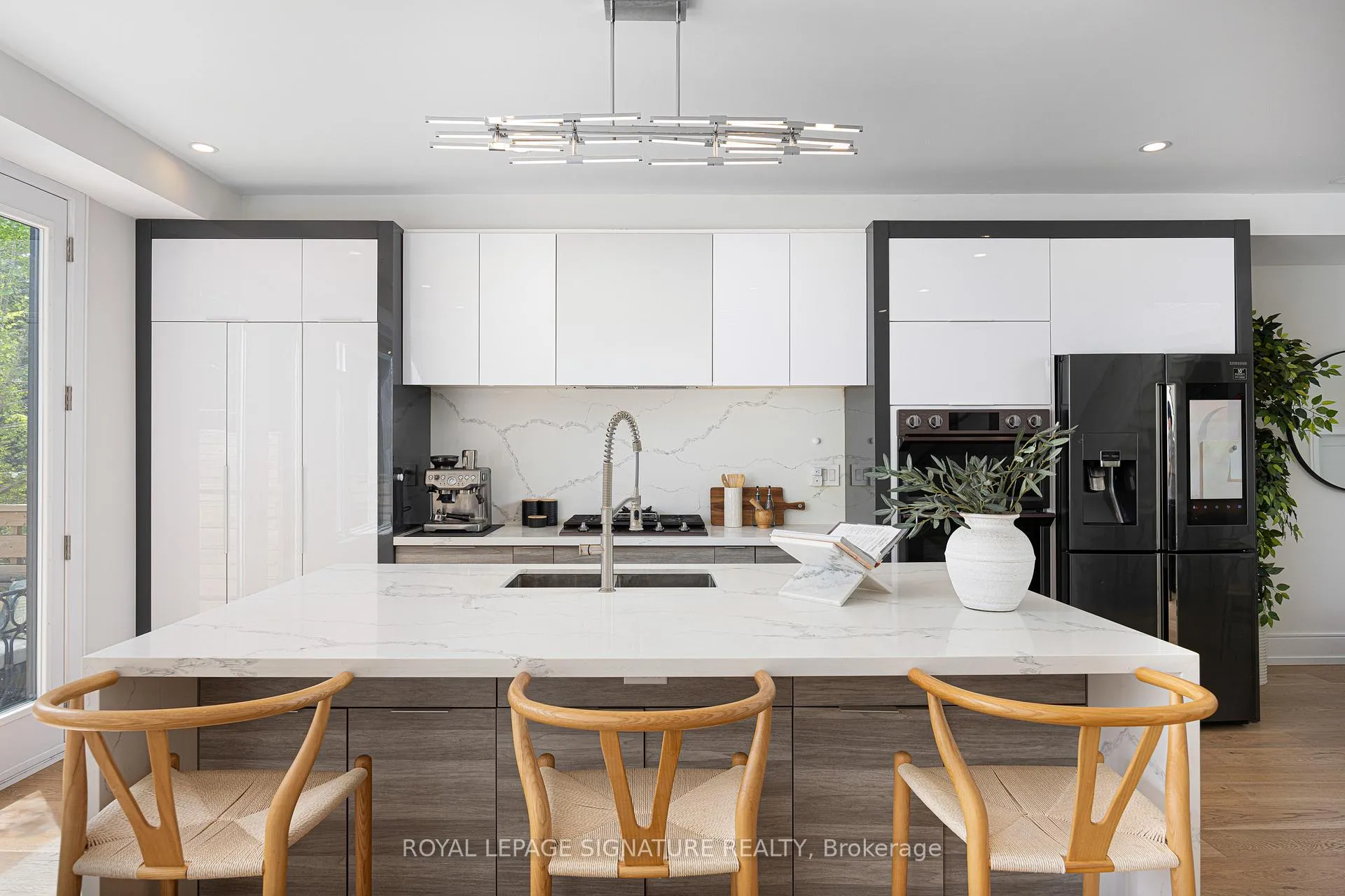 Photo 12 of 569 Craven Road, Toronto, Greenwood-Coxwell — HOMEH