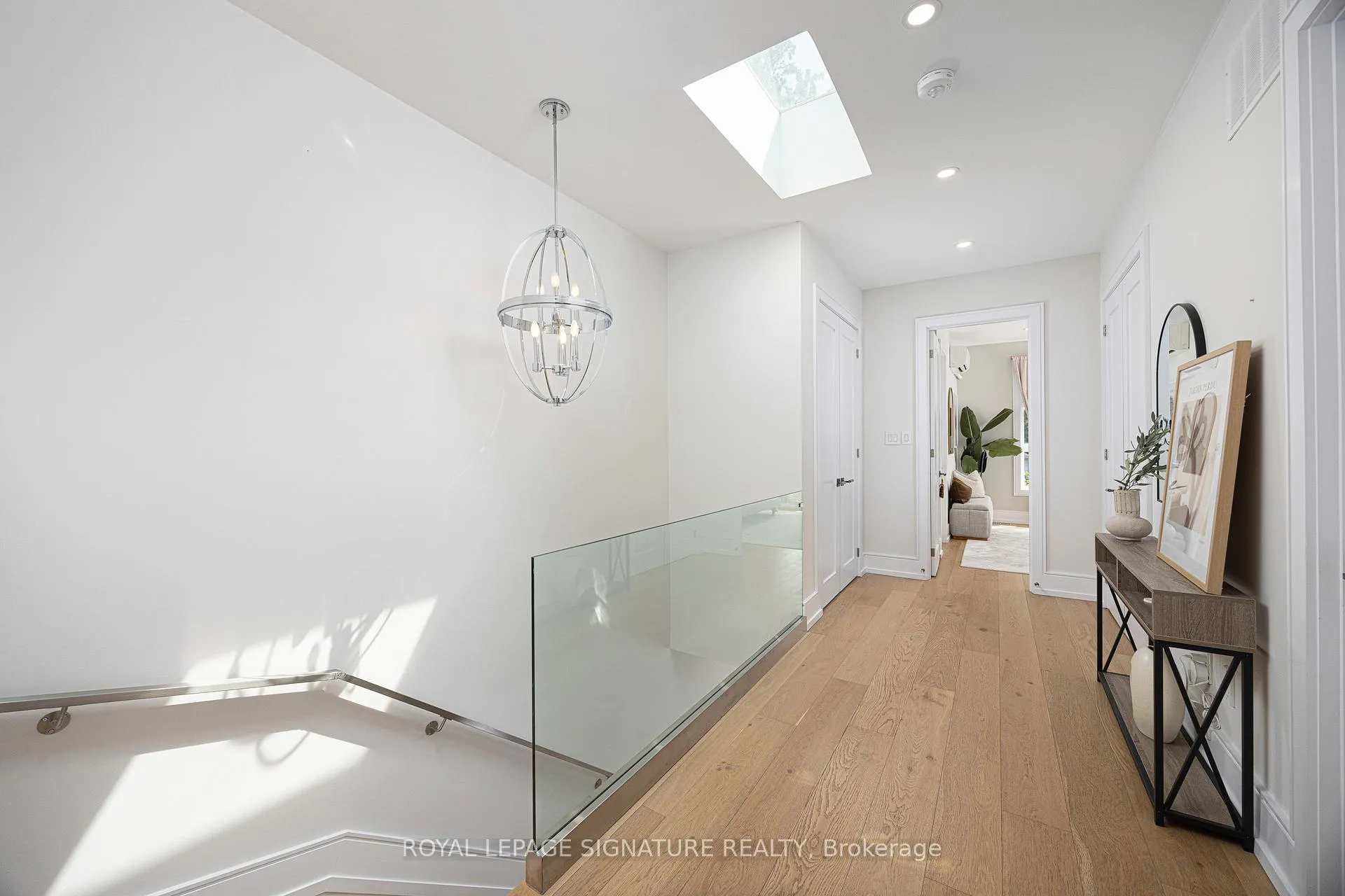 Photo 14 of 569 Craven Road, Toronto, Greenwood-Coxwell — HOMEH