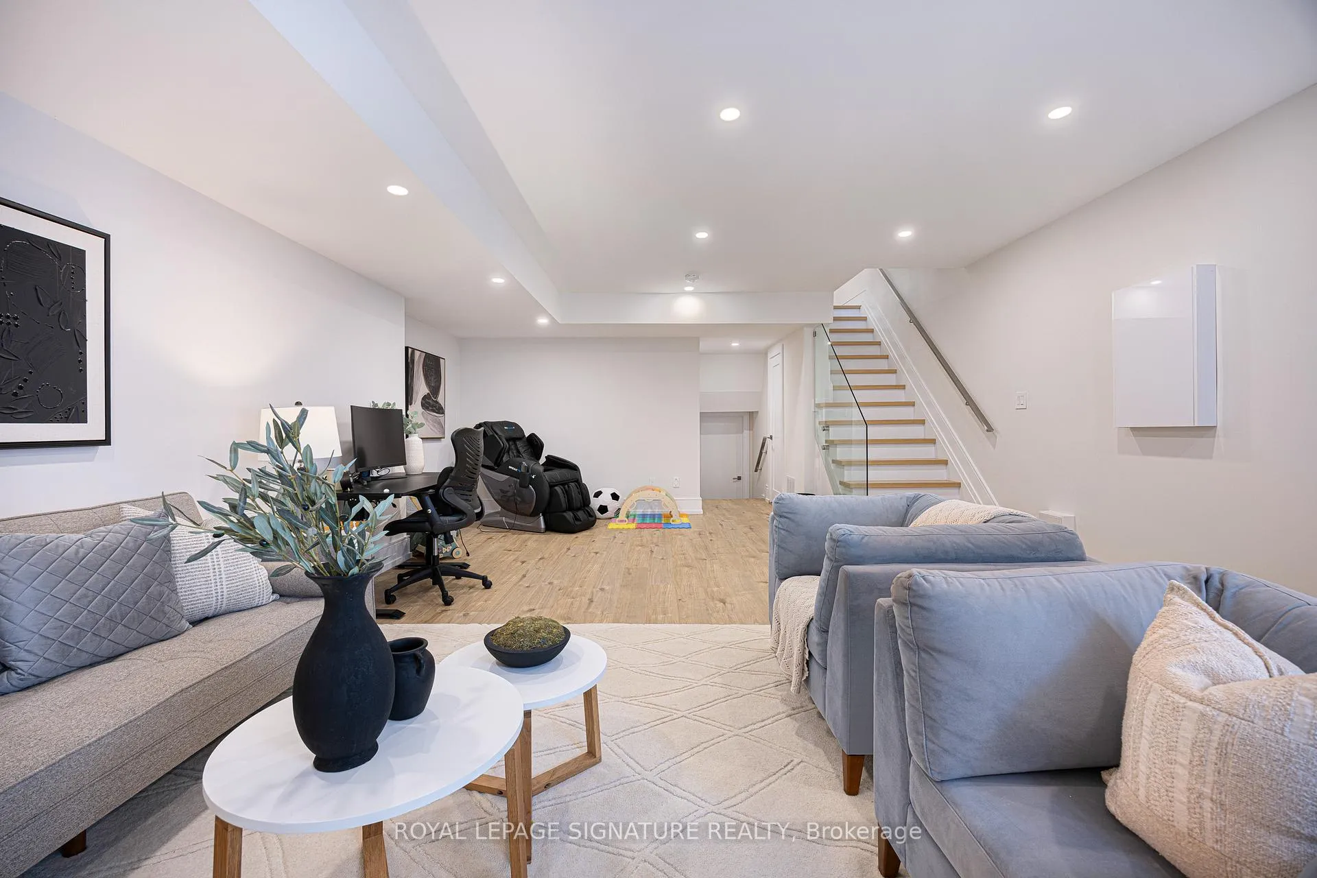 Photo 27 of 569 Craven Road, Toronto, Greenwood-Coxwell — HOMEH