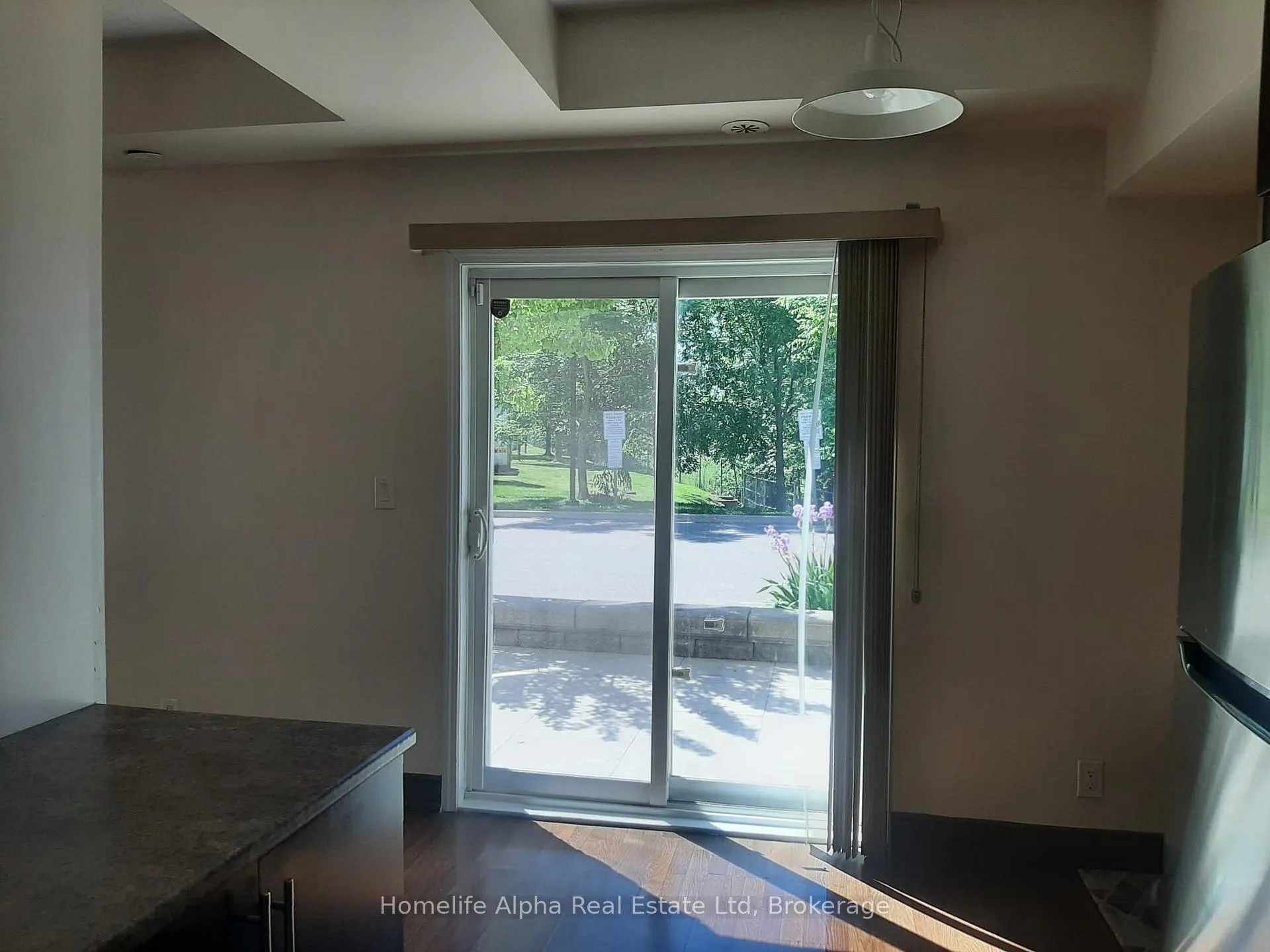 Photo 3 of Unit 104, 35 Richgrove Drive W, Etobicoke, Willowridge-Martingrove-Richview — HOMEH