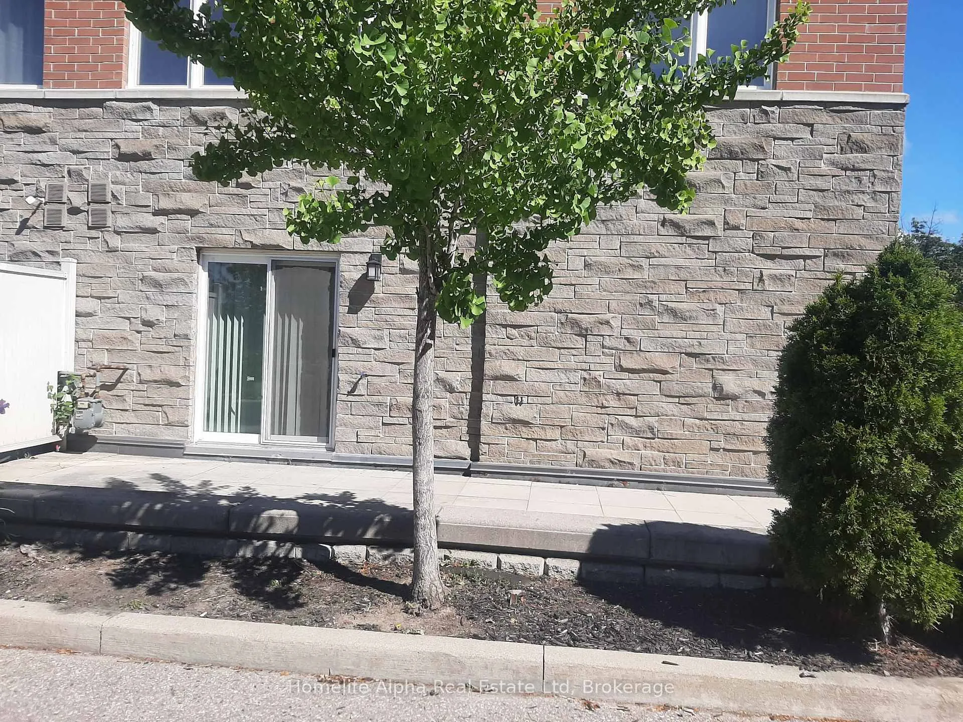 Photo 10 of Unit 104, 35 Richgrove Drive W, Etobicoke, Willowridge-Martingrove-Richview — HOMEH