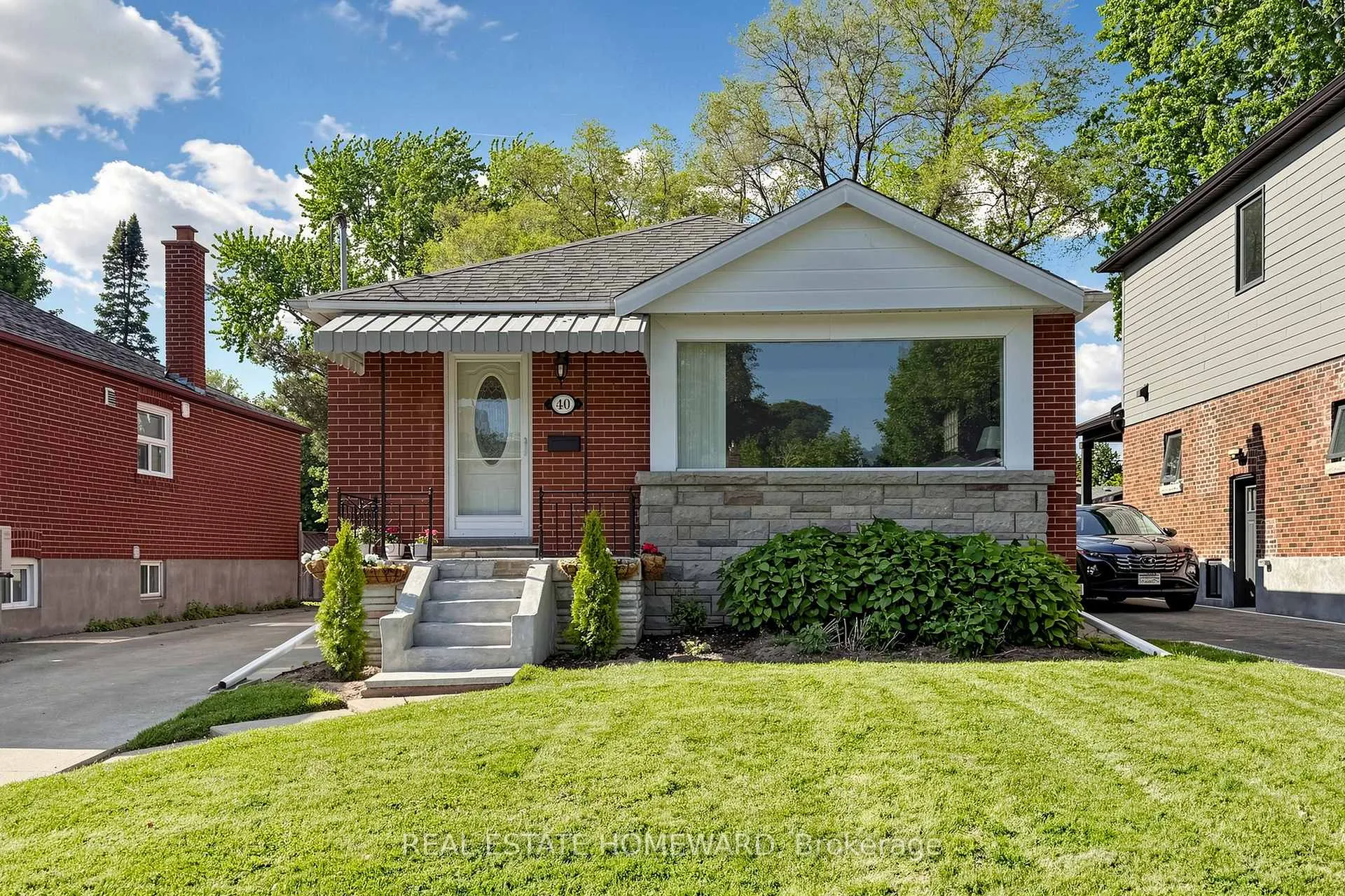 Photo 1 of 40 Donora Drive, Toronto, Crescent Town — HOMEH