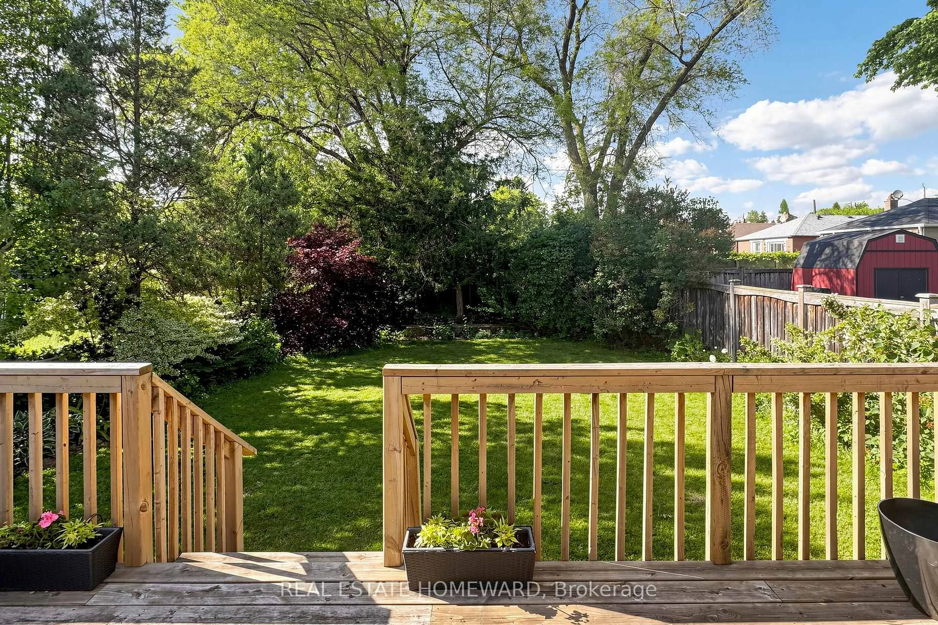 Photo 24 of 40 Donora Drive, Toronto, Crescent Town — HOMEH
