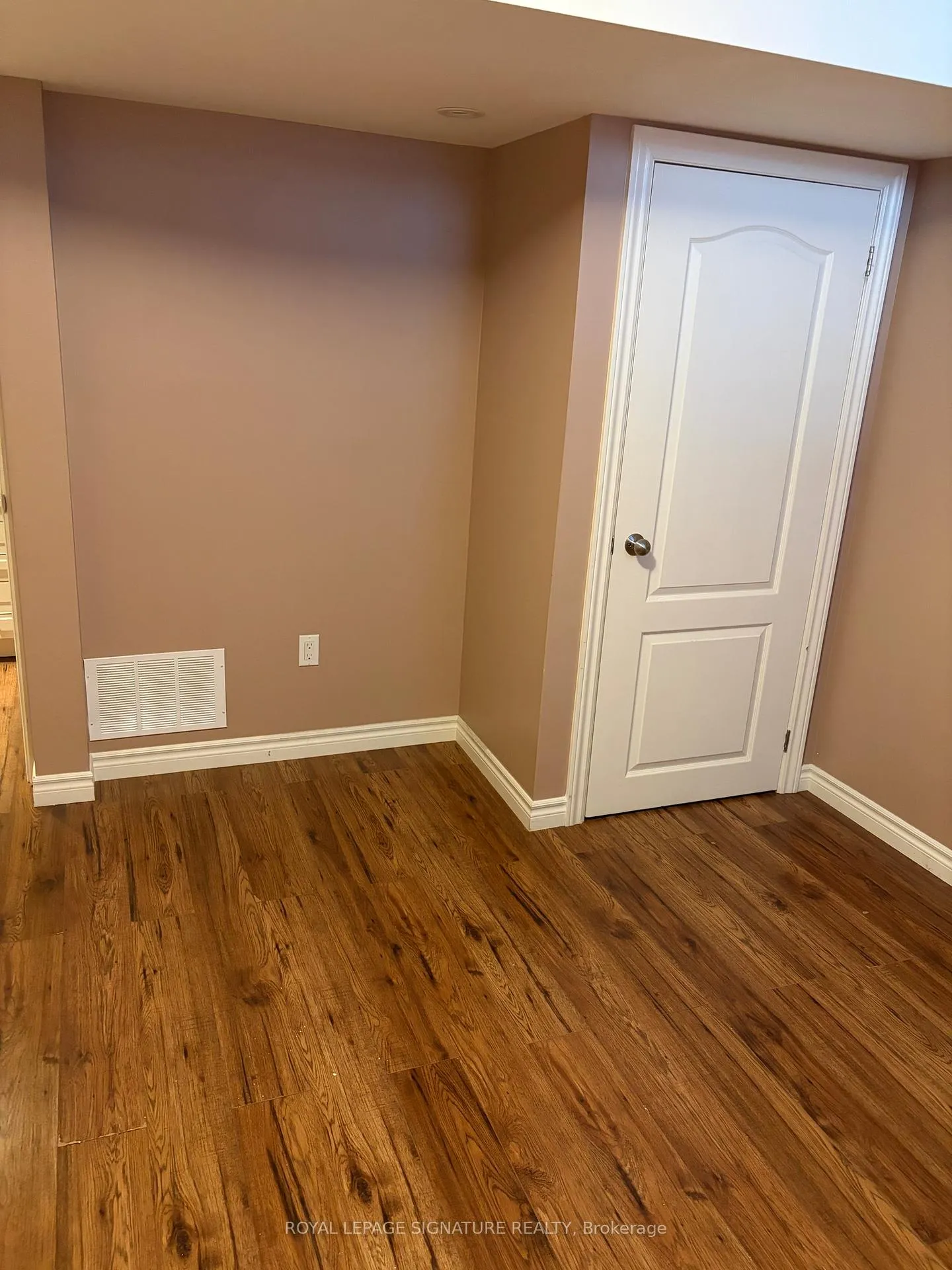 Photo 4 of Unit Basement, 1264 Sim Place, Milton, Beaty — HOMEH