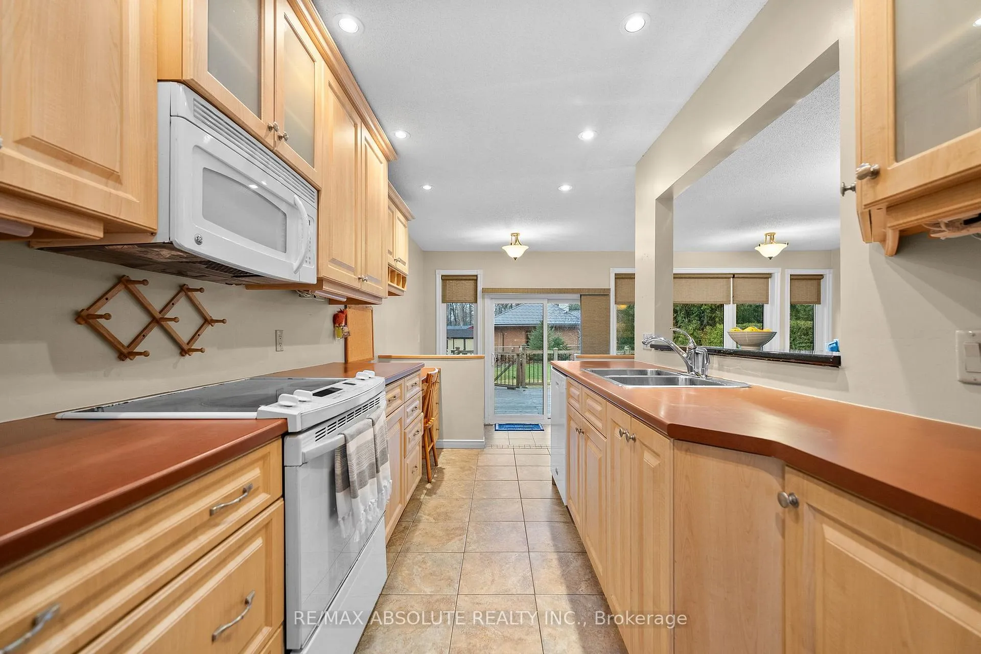 Photo 14 of 284 Harrington Street, Arnprior — HOMEH