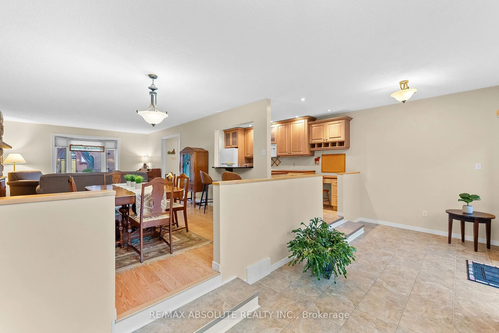 Photo 16 of 284 Harrington Street, Arnprior — HOMEH
