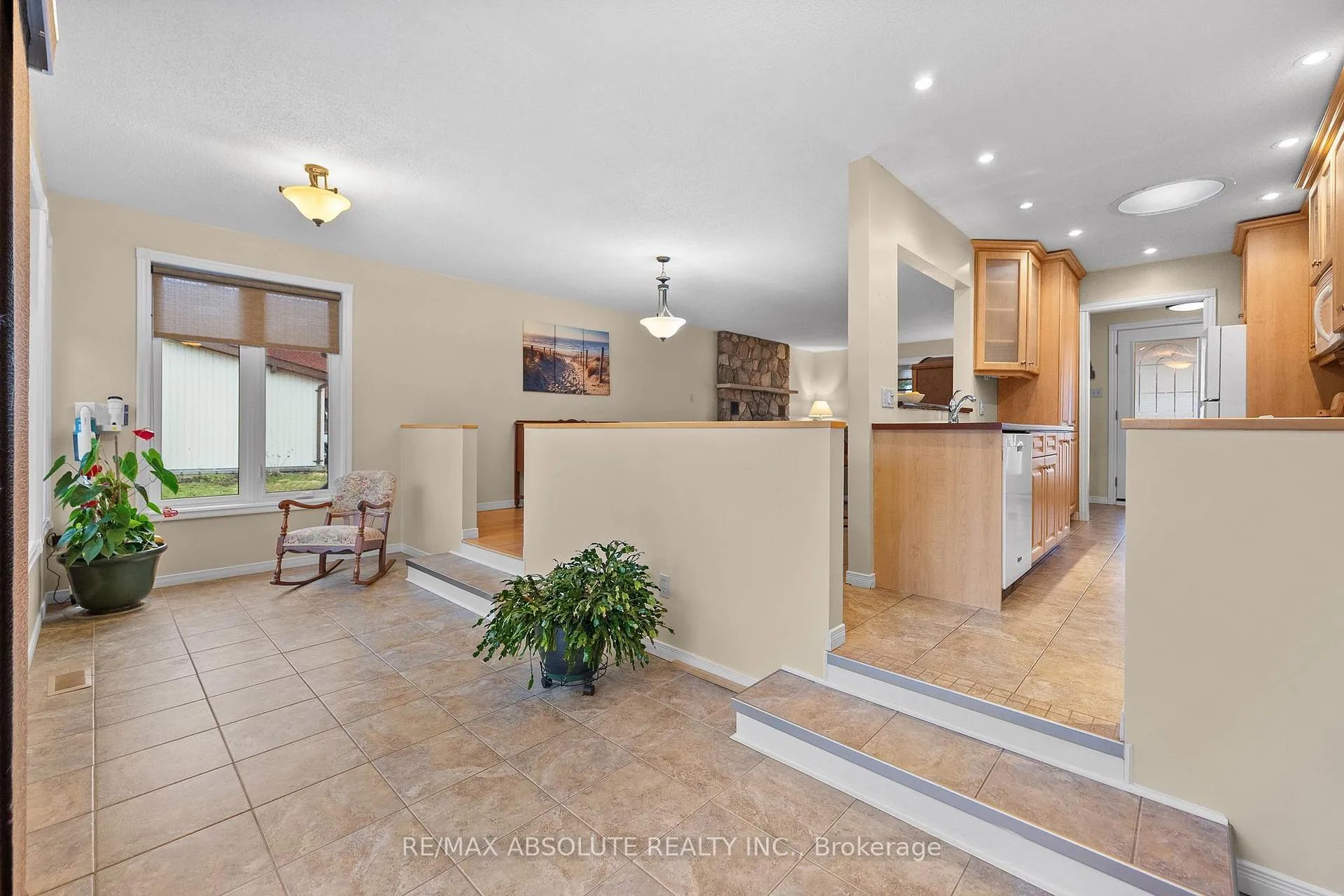 Photo 17 of 284 Harrington Street, Arnprior — HOMEH