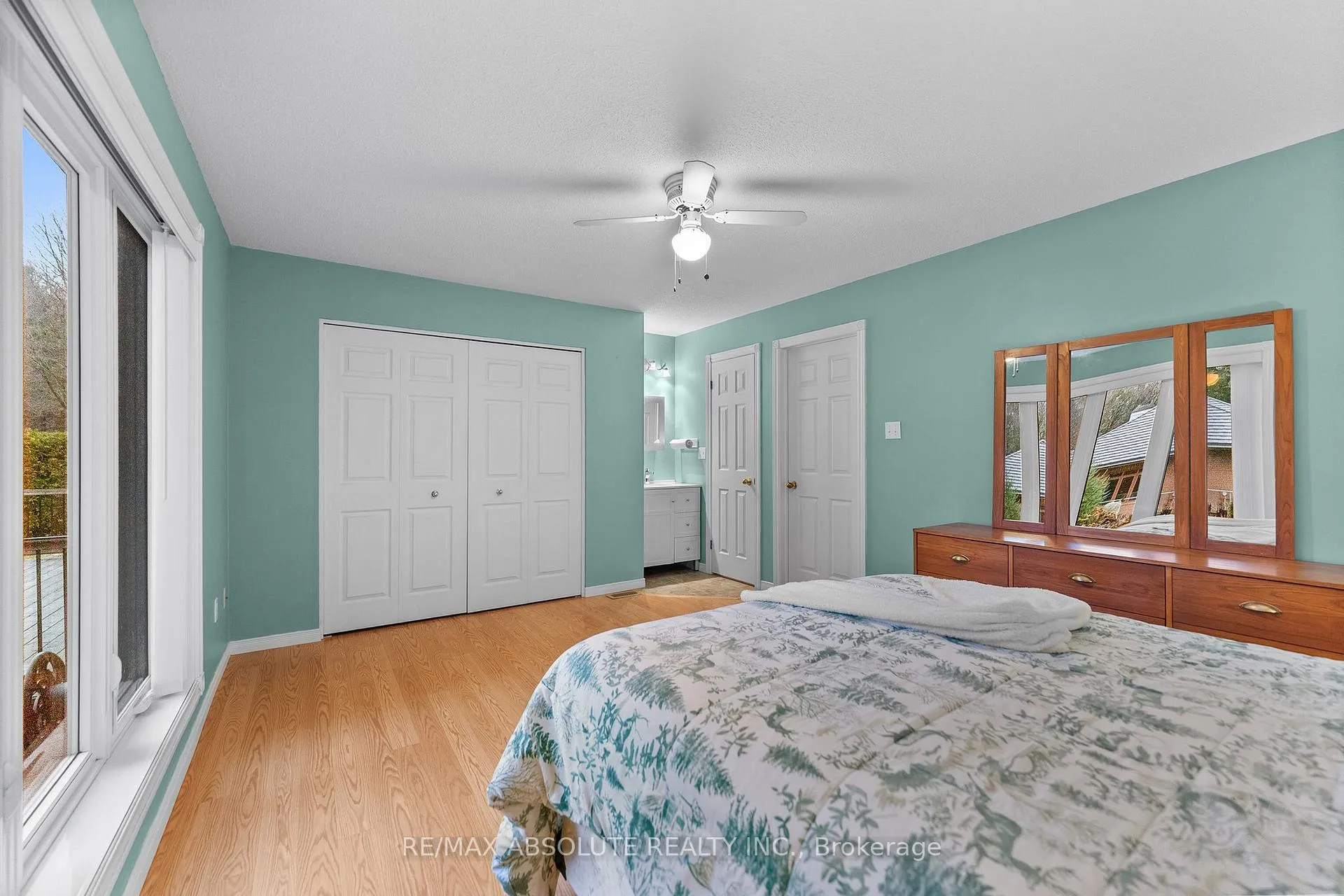 Photo 24 of 284 Harrington Street, Arnprior — HOMEH