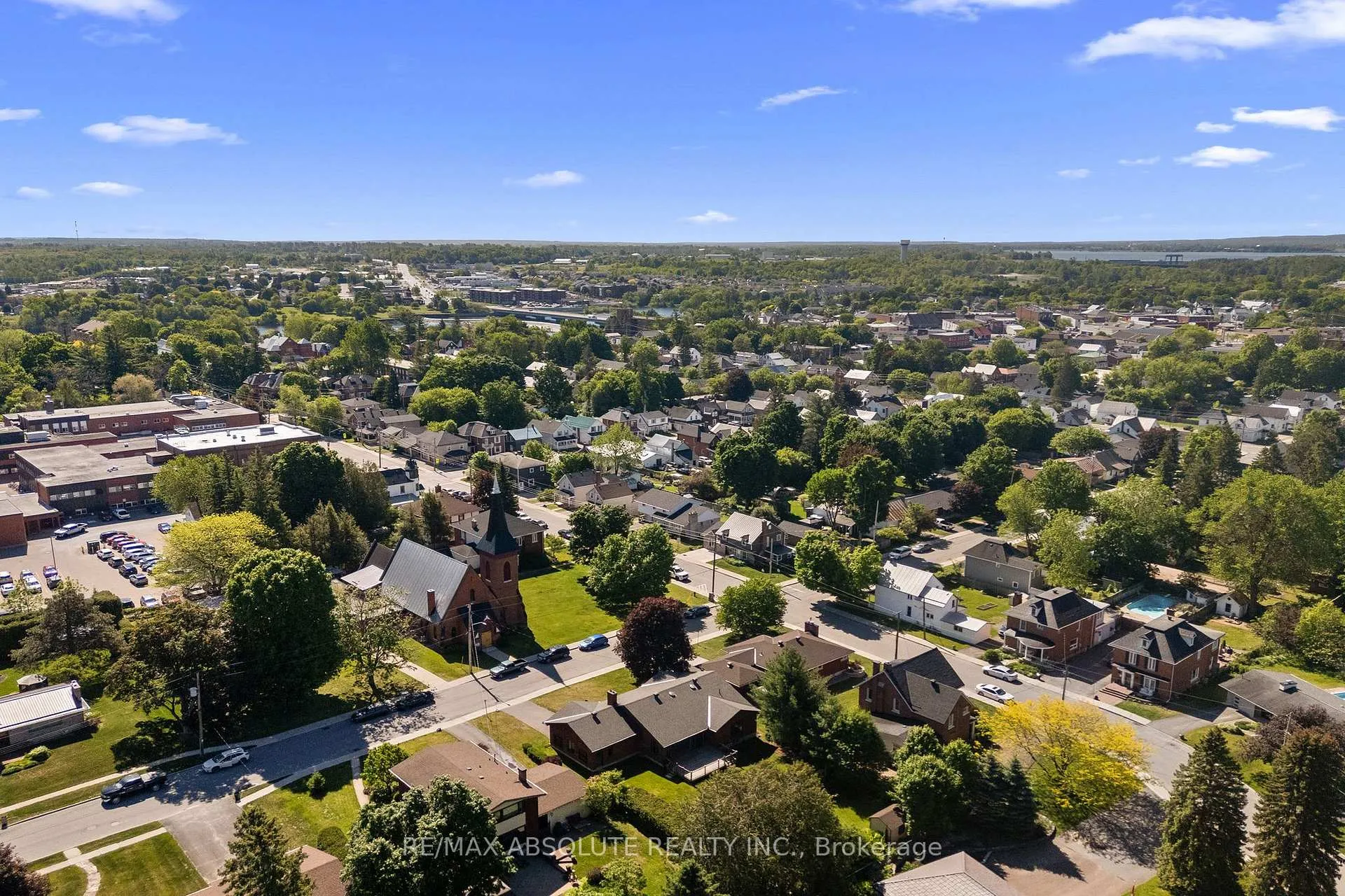 Photo 33 of 284 Harrington Street, Arnprior — HOMEH